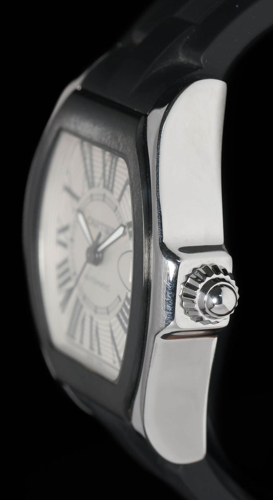 Pre-owned vintage Cartier Roadster 39mm 3312 2000s | Crown Vintage Watches