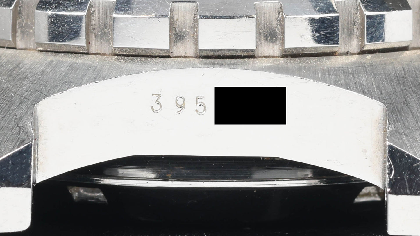 Preowned vintage Heuer Autavia 11063P 'Diver' 42mm 1983 | Crown Vintage Watches