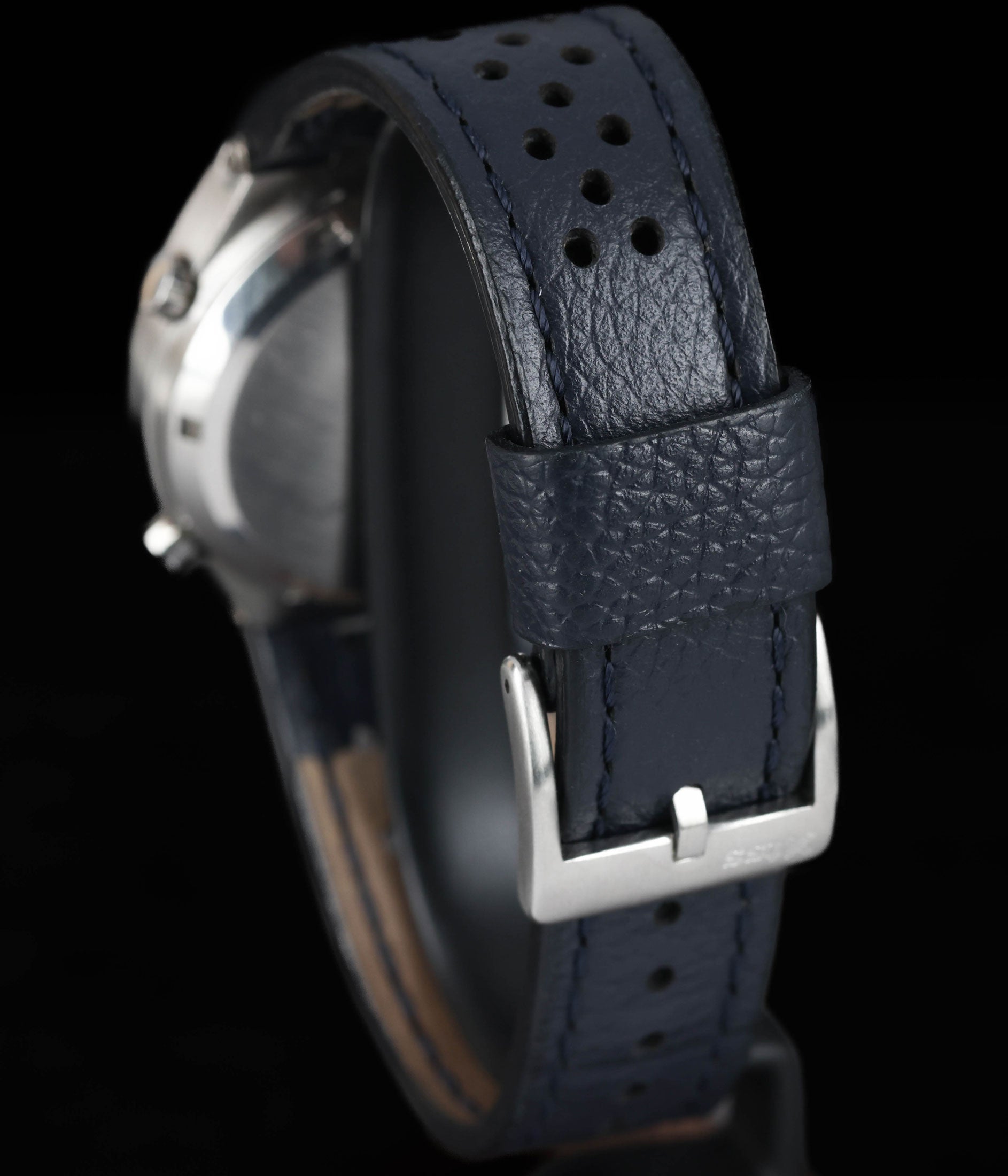Pre-owned vintage Heuer Daytona 110.203B 39mm Circa 1970s | Crown Vintage Watches