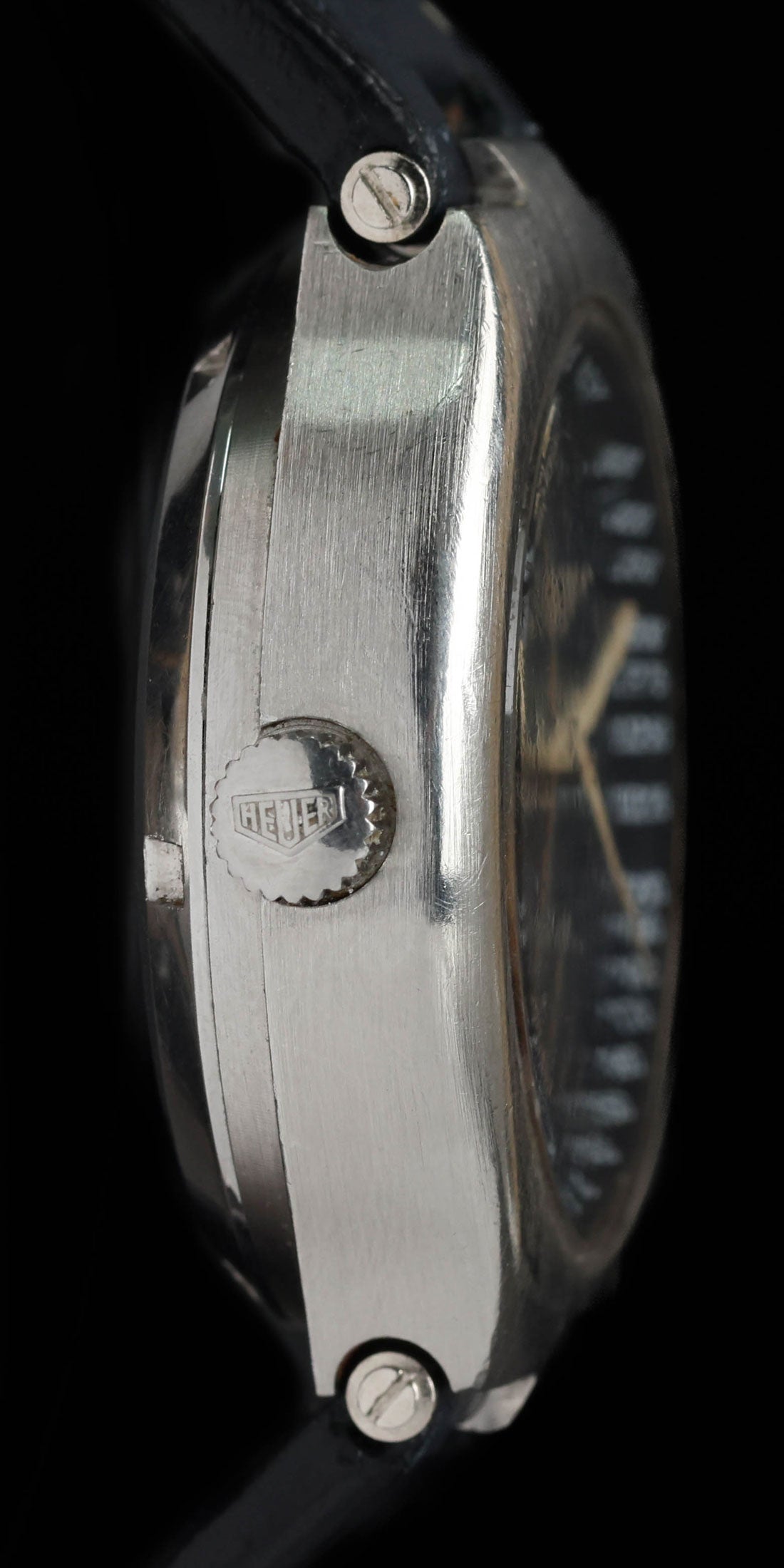 Pre-owned vintage Heuer Daytona 110.203B 39mm Circa 1970s | Crown Vintage Watches