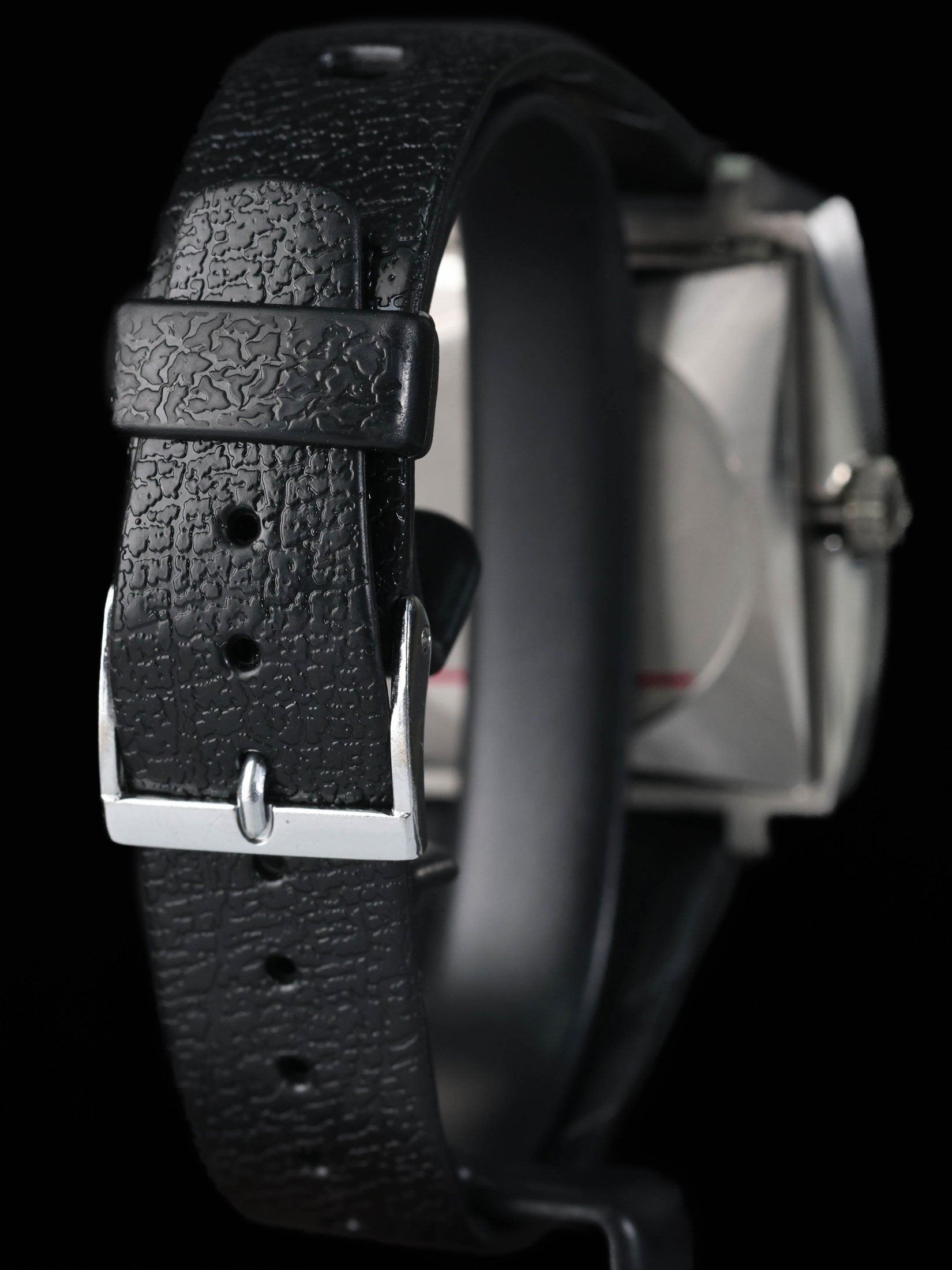 Pre-owned vintage Heuer Monaco 1533B 40mm Circa 1972 | Crown Vintage Watches