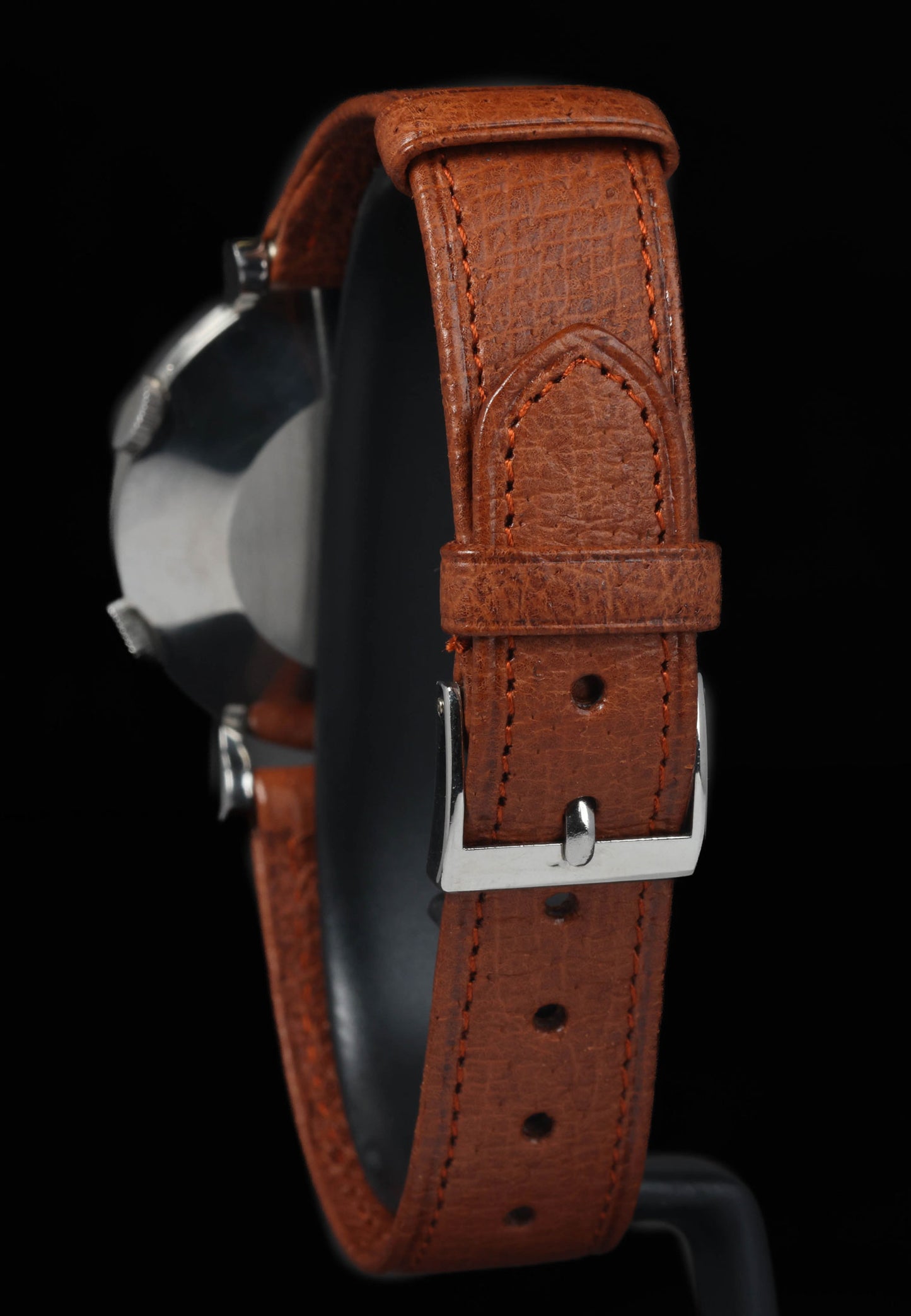 Pre-owned vintage Jaeger-LeCoultre Memovox Ref. 3151 35mm Circa 1950s | Crown Vintage Watches