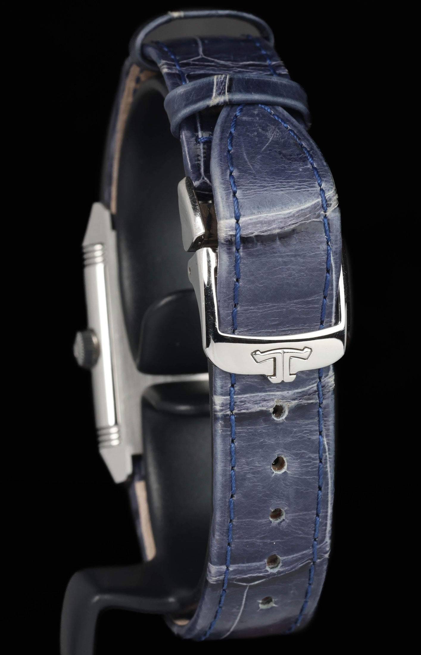 Pre-owned vintage Jaeger-LeCoultre Q2608440 Reverso  2020 | Box & Papers | Crown Vintage Watches