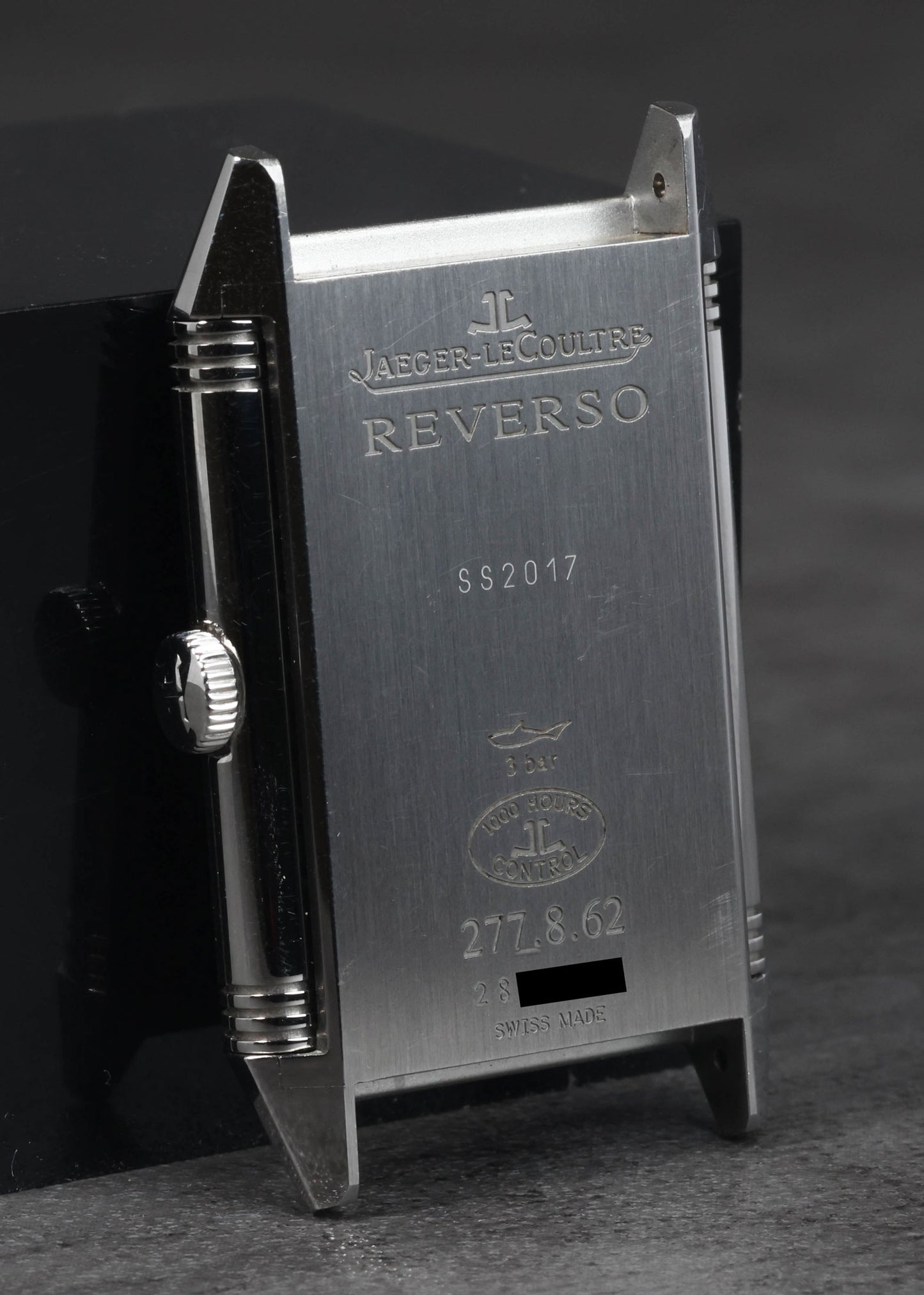 Preowned vintage Jaeger-LeCoultre Reverso ultra thin 277.8.62 27x46mm Circa 2014 | Crown Vintage Watches