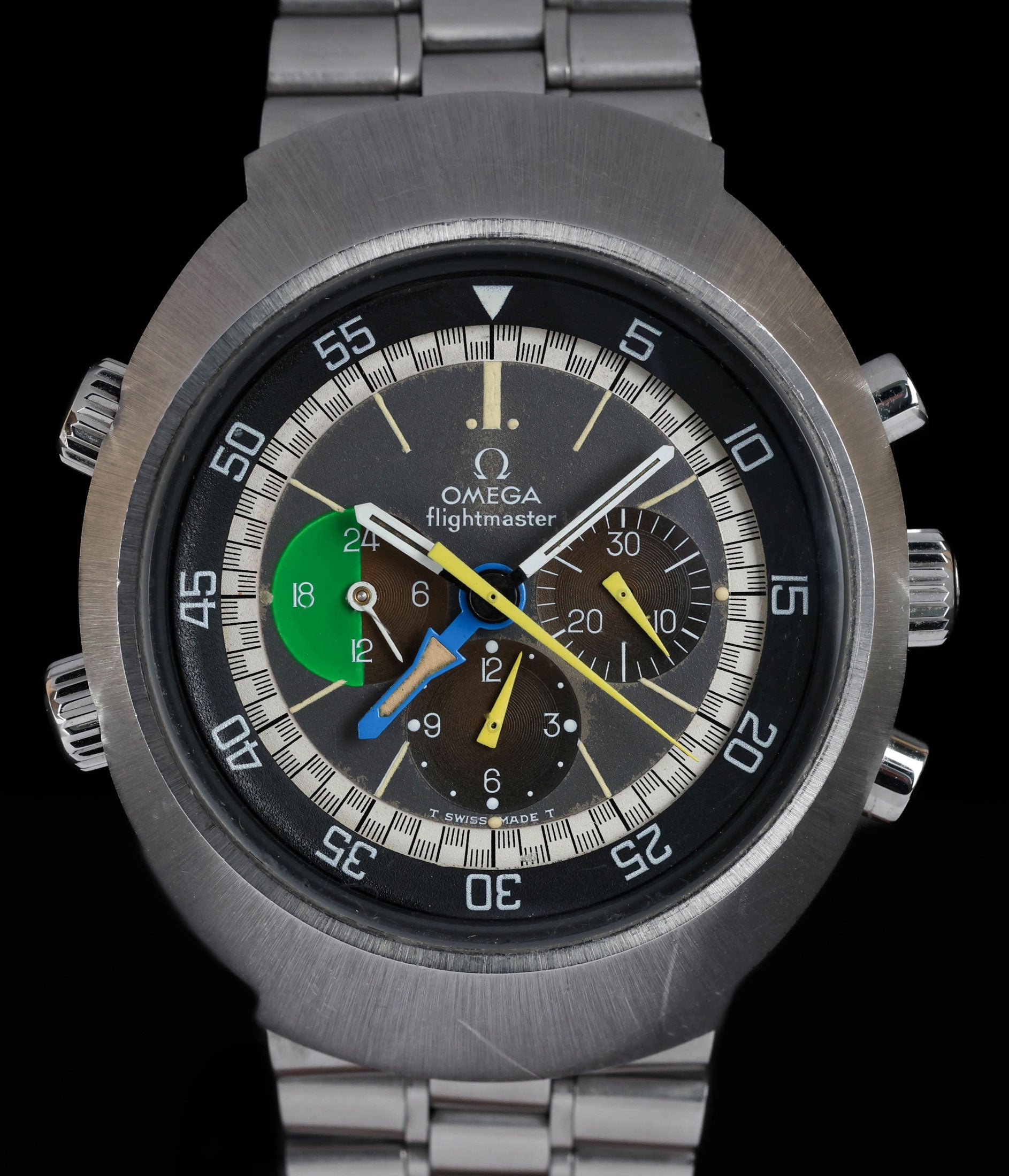 Pre-owned vintage Omega Flightmaster 145.013 43mm 1969 | Crown Vintage Watches