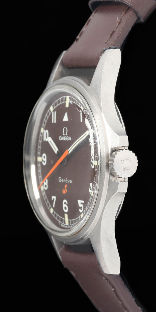Preowned vintage Omega Genève Admiralty 135.015 'Tropical' 35mm Queensland Rail 1969 | Crown Vintage Watches