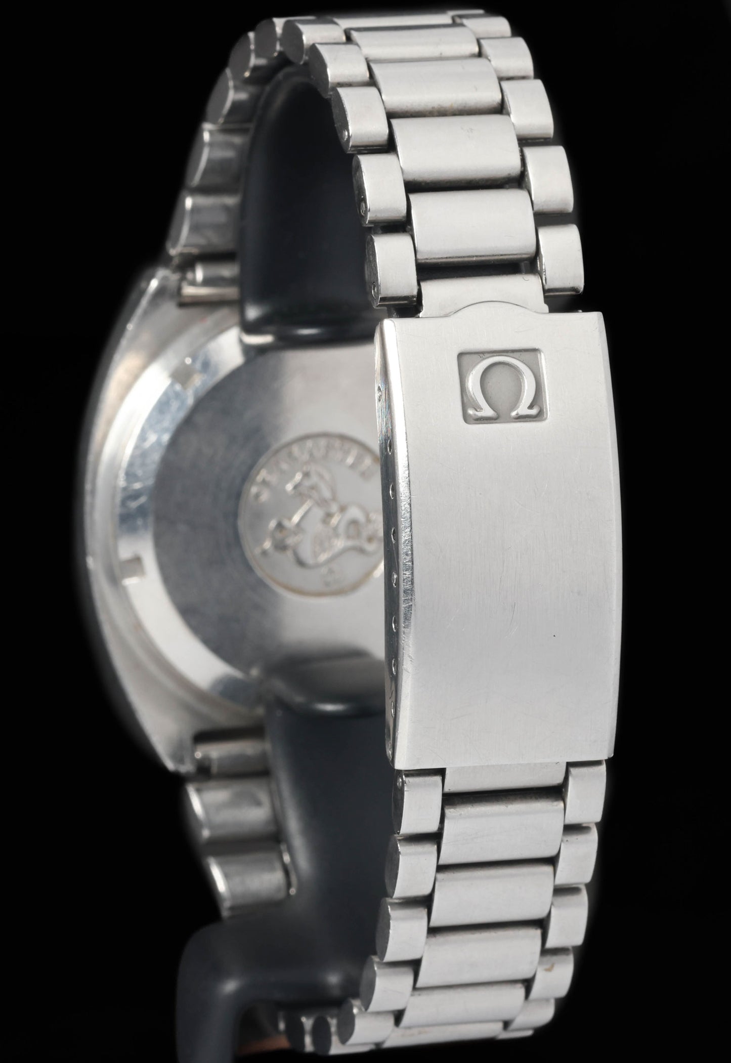 Preowned vintage Omega Seamaster 120 'Baby PloProf' 166.0250 40mm Circa 1974 | Crown Vintage Watches