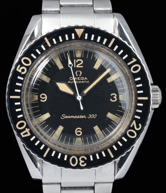 Preowned vintage Omega Seamaster 300 Reference 165.024 41mm 1960s | Crown Vintage Watches