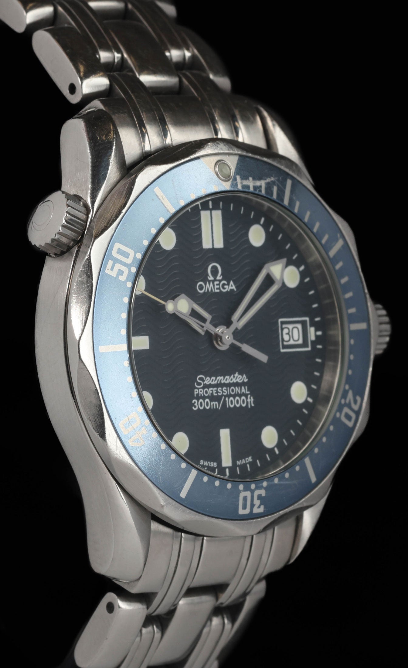 Pre-owned vintage Omega Seamaster 300m 'Ghost' Ref. 2561.80 36MM Circa 1990s | Crown Vintage Watches