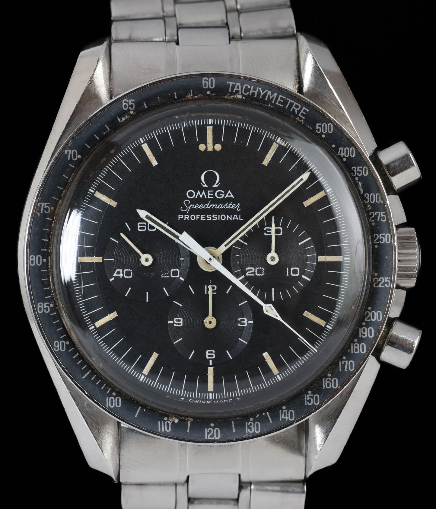 Pre-owned vintage Omega Speedmaster 145.022-69ST 42mm Circa 1971 | Crown Vintage Watches