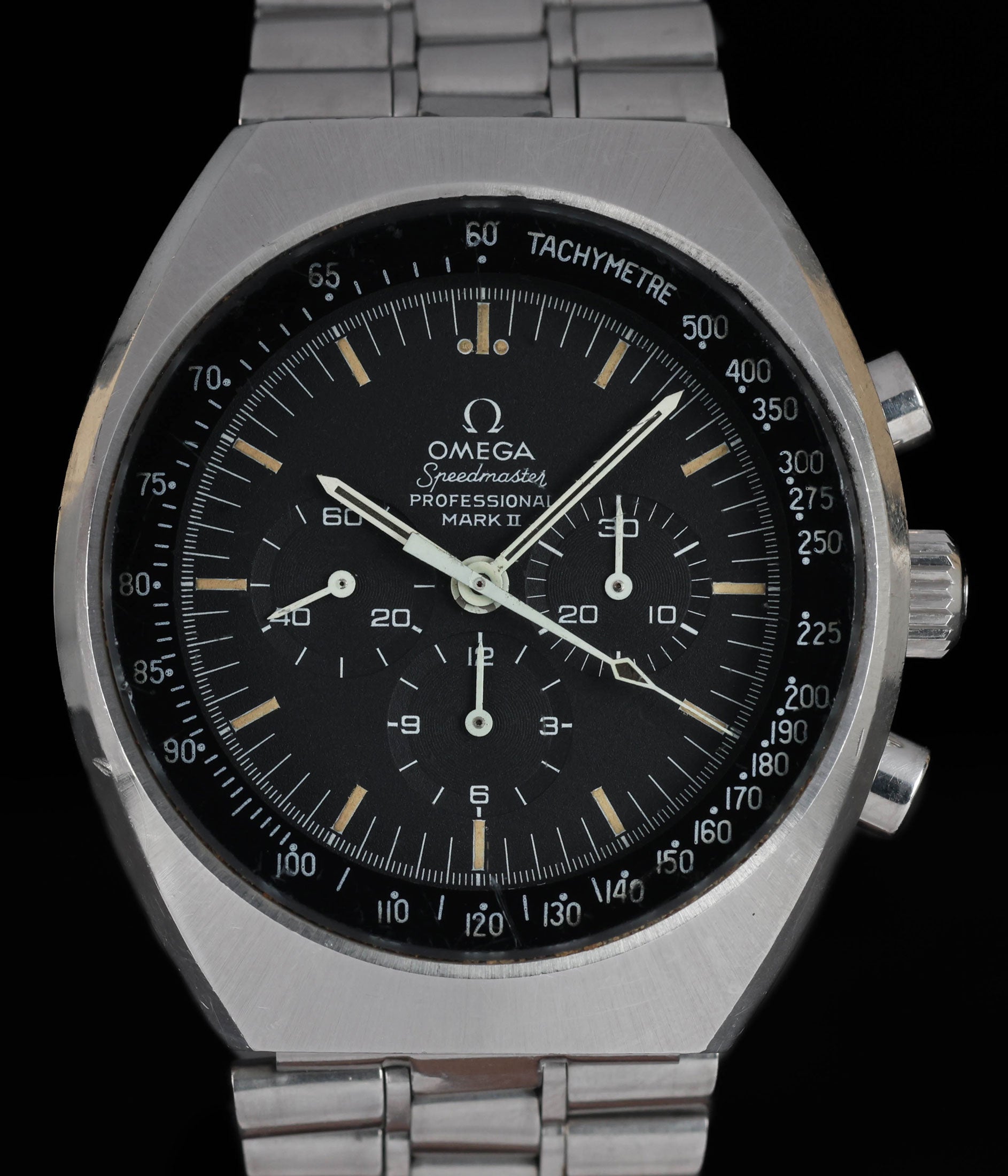 Pre-owned vintage Omega Speedmaster Mark II Ref. 145.014 42MM CIRCA 1973 | Crown Vintage Watches