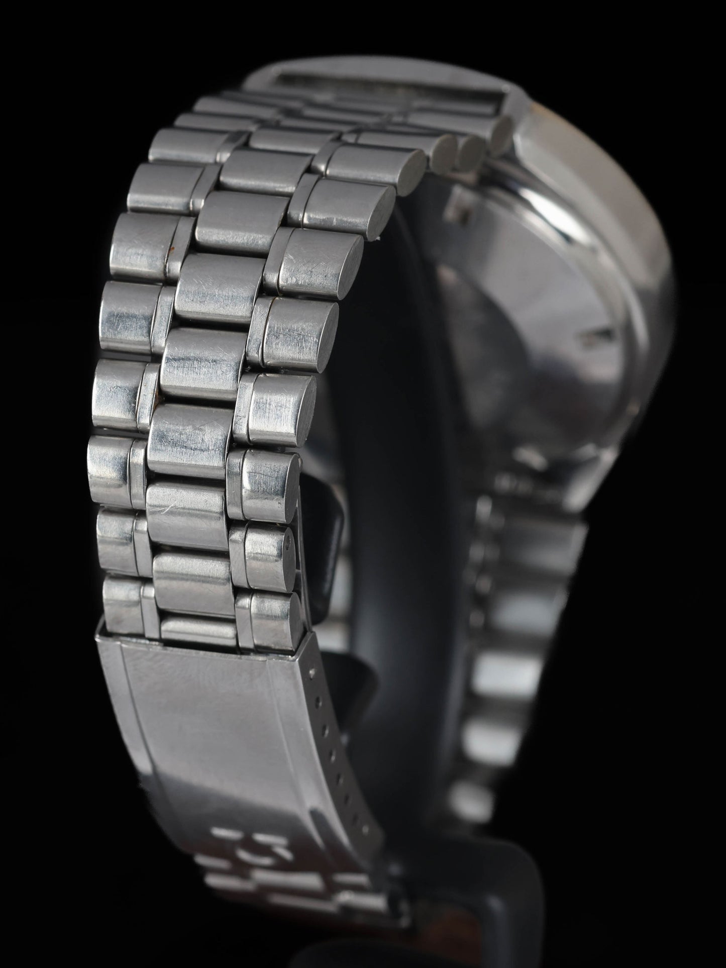 Pre-owned vintage Omega Speedmaster Mark II Ref. 145.014 42MM CIRCA 1973 | Crown Vintage Watches