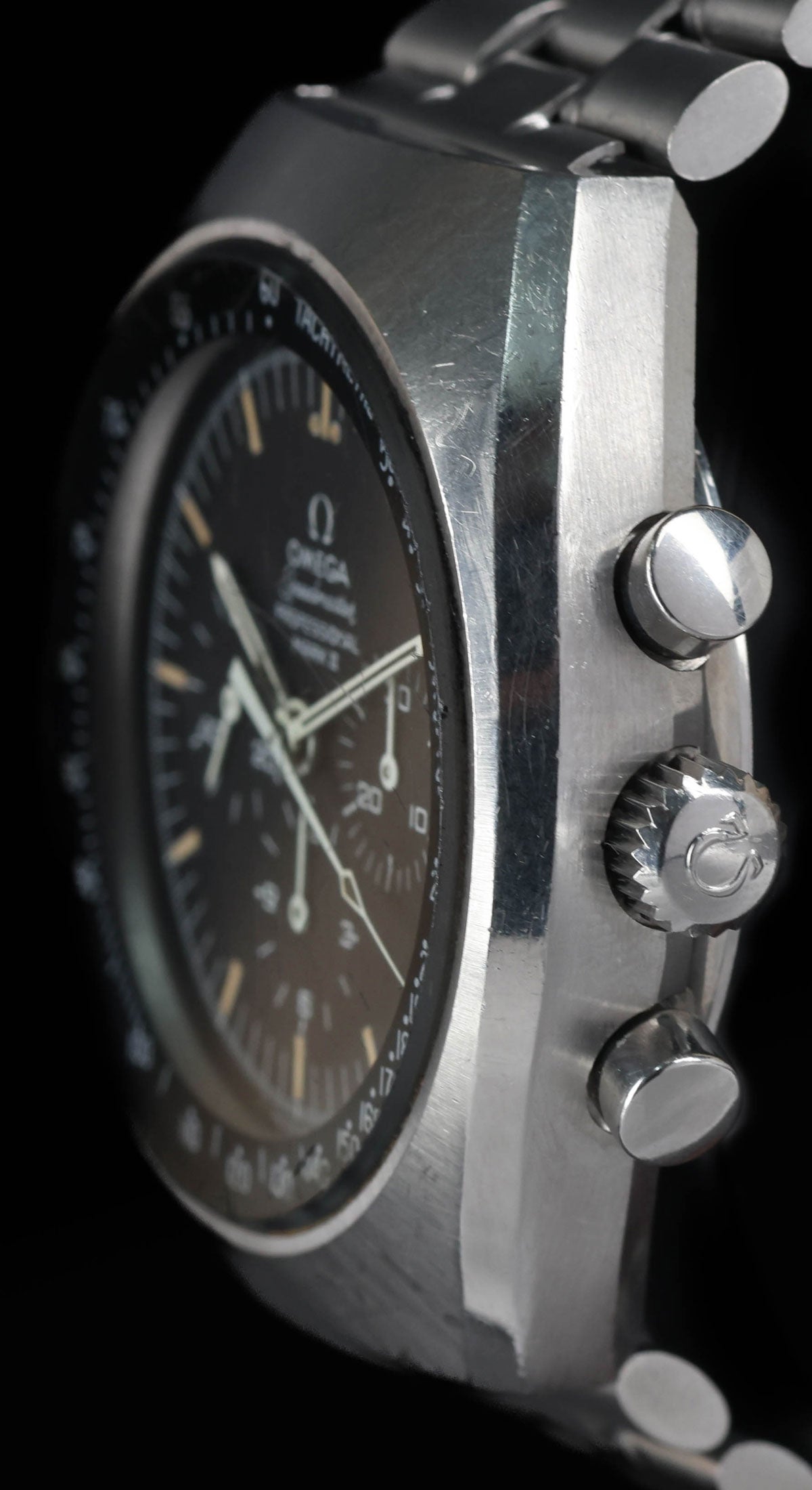 Pre-owned vintage Omega Speedmaster Mark II Ref. 145.014 42MM CIRCA 1973 | Crown Vintage Watches
