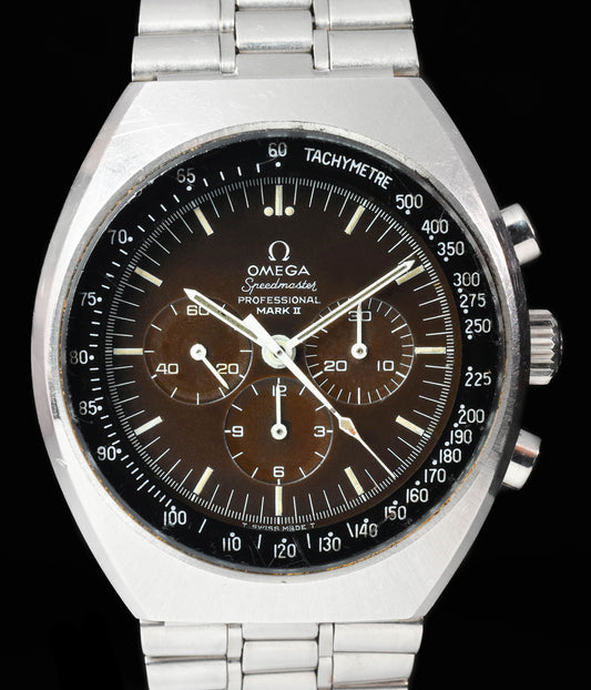 Pre-owned vintage Omega Speedmaster Mark II 'Tropical Dial' Ref. 145.014 42MM Circa 1973 | Crown Vintage Watches