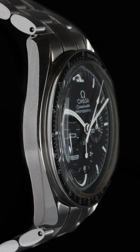 Pre-owned vintage Omega Speedmaster Professional 3570.50 42mm Circa 2000 | Crown Vintage Watches