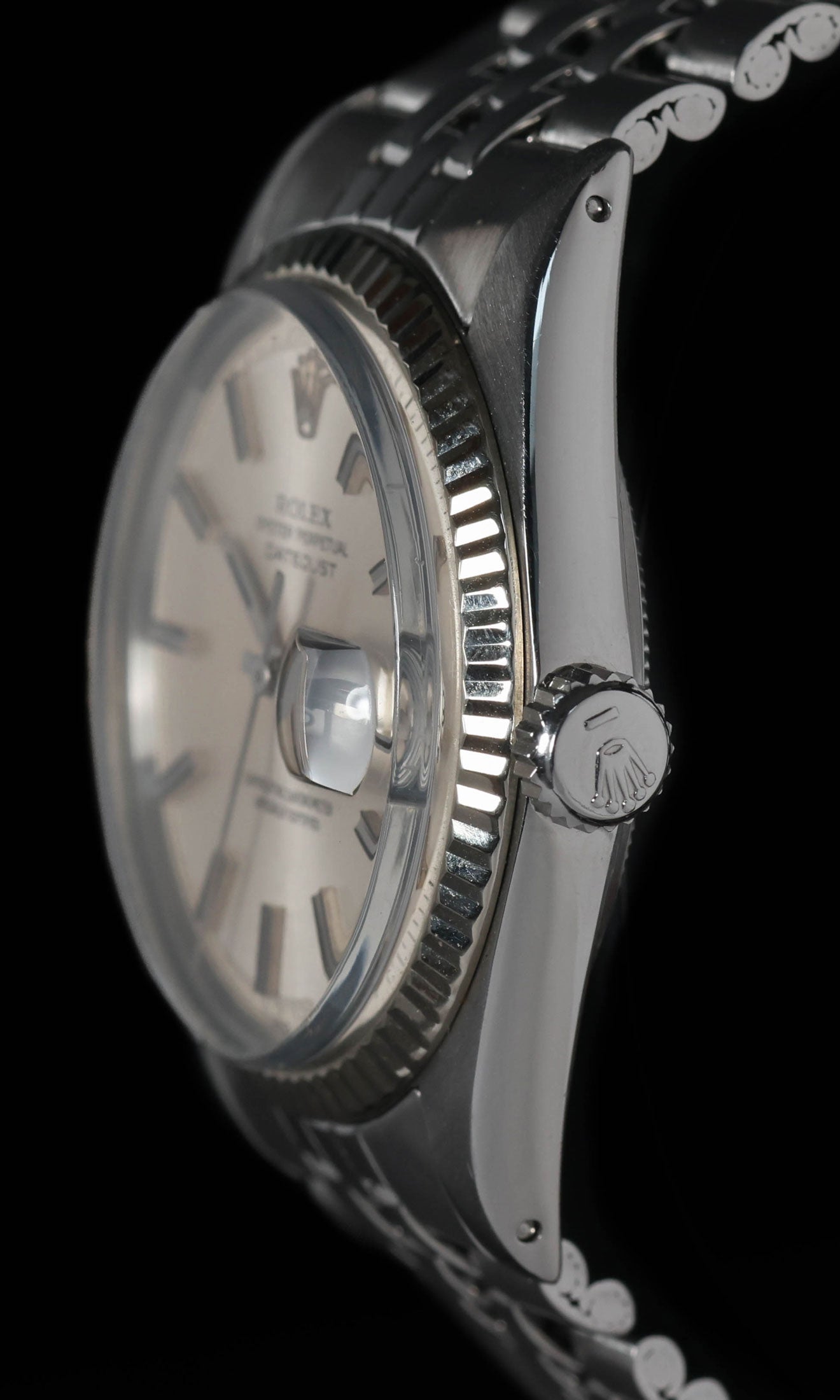 Pre-owned vintage Rolex Datejust 1601 'Non-Lume' 36MM 1973 | Crown Vintage Watches