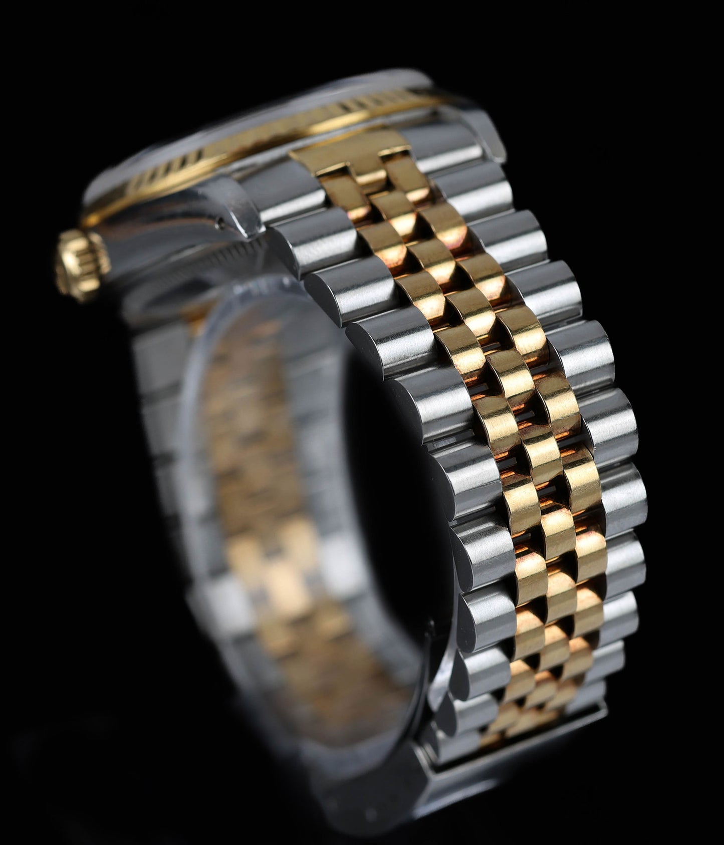 Rolex Datejust 36MM Champagne Dial 16233G 1990 | Crown Vintage Watches
