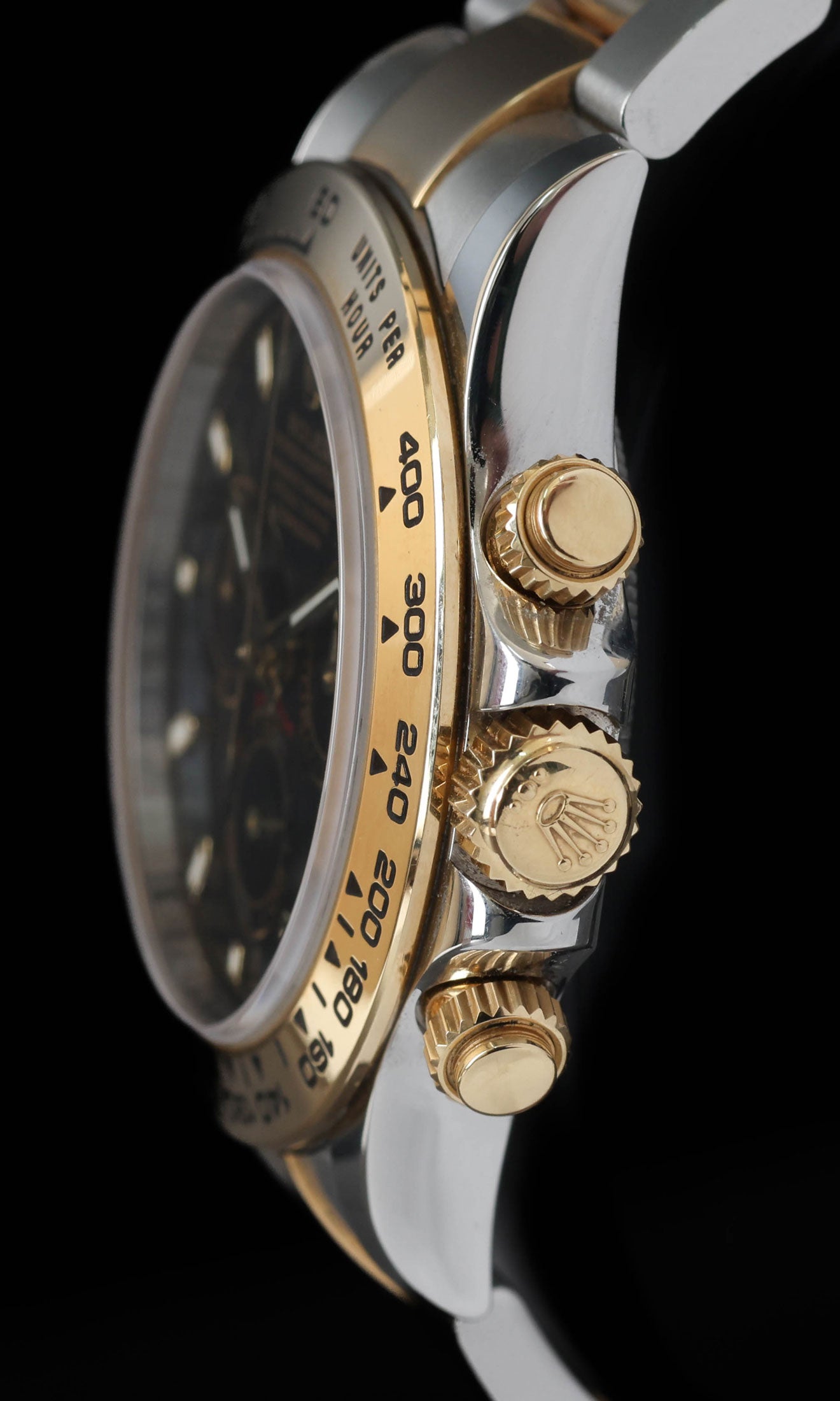 Pre-owned Rolex Daytona 40MM 116503 Black Dial Yellow Gold 2017 | Crown Vintage Watches