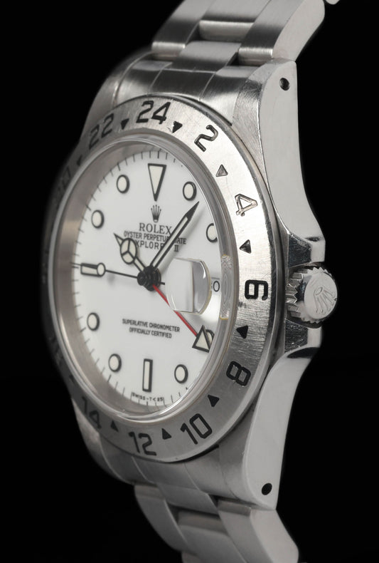 Preowned vintage Rolex Explorer II 16570 ‘Polar' 40MM 1997 | Crown Vintage Watches