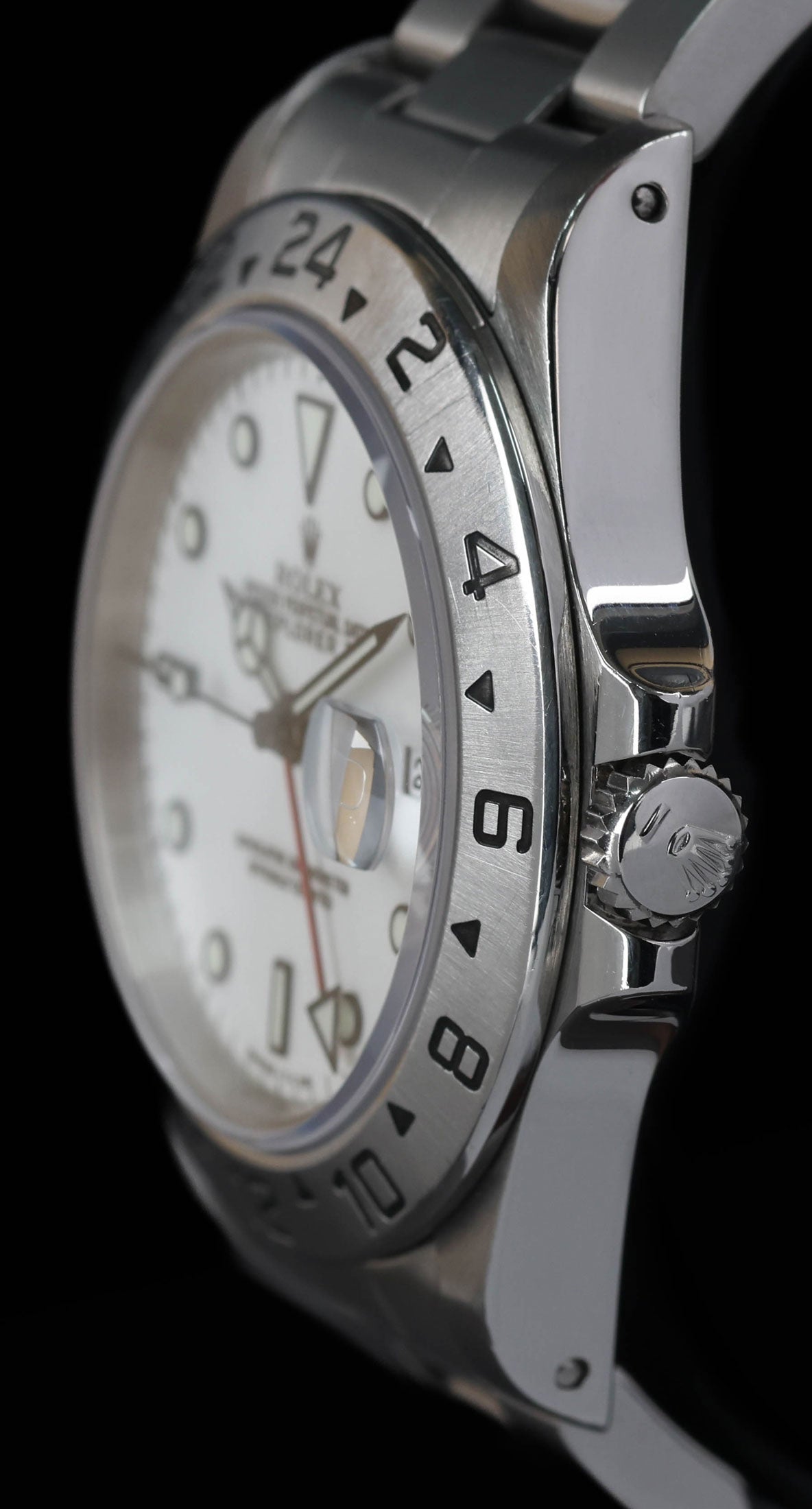 Pre-owned vintage Rolex Explorer II 16570 Polar 40MM 1997 | Crown Vintage Watches