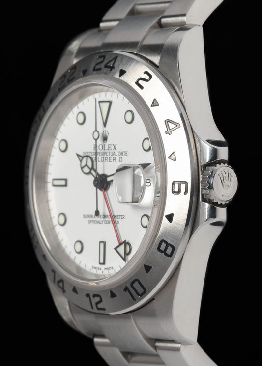 Preowned vintage Rolex Explorer II 16570T Polar 40mm 2002 | Crown Vintage Watches