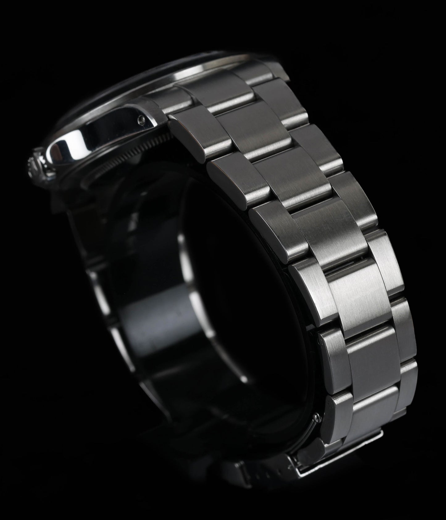 Rolex Explorer II 40MM 'Swiss Made' 16570 | 2003 | Crown Vintage Watches
