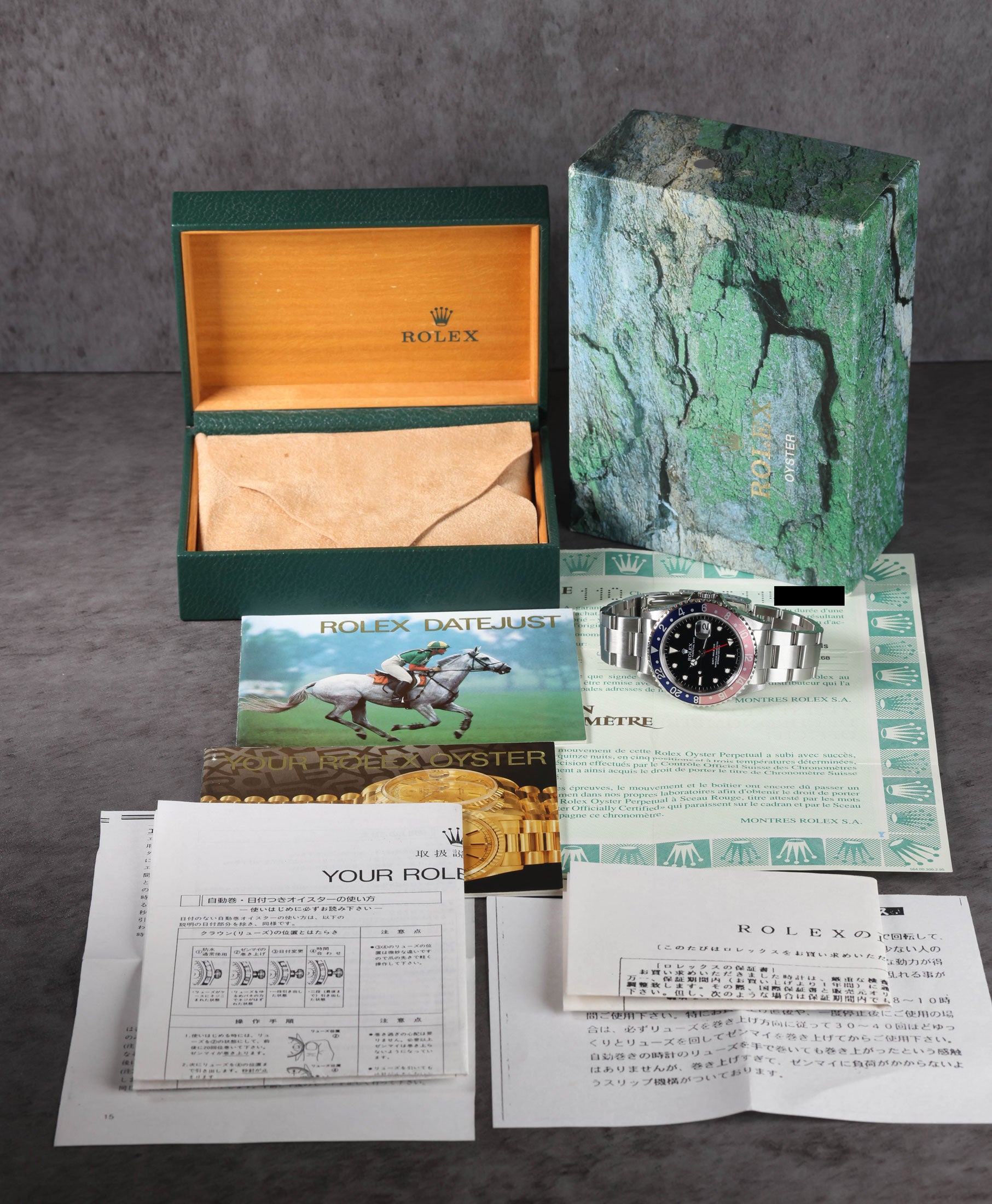 Pre-owned vintage Rolex GMT Master 16700 'Pepsi' 1996 Box & Papers | Crown Vintage Watches