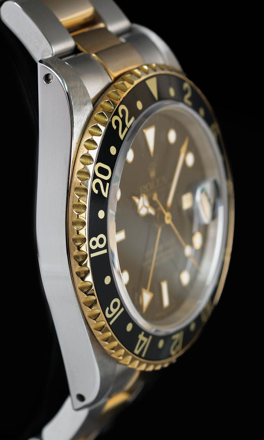 Vintage Rolex GMT Master 16713 40mm 'Two-Tone' 1994 | Crown Vintage Watches