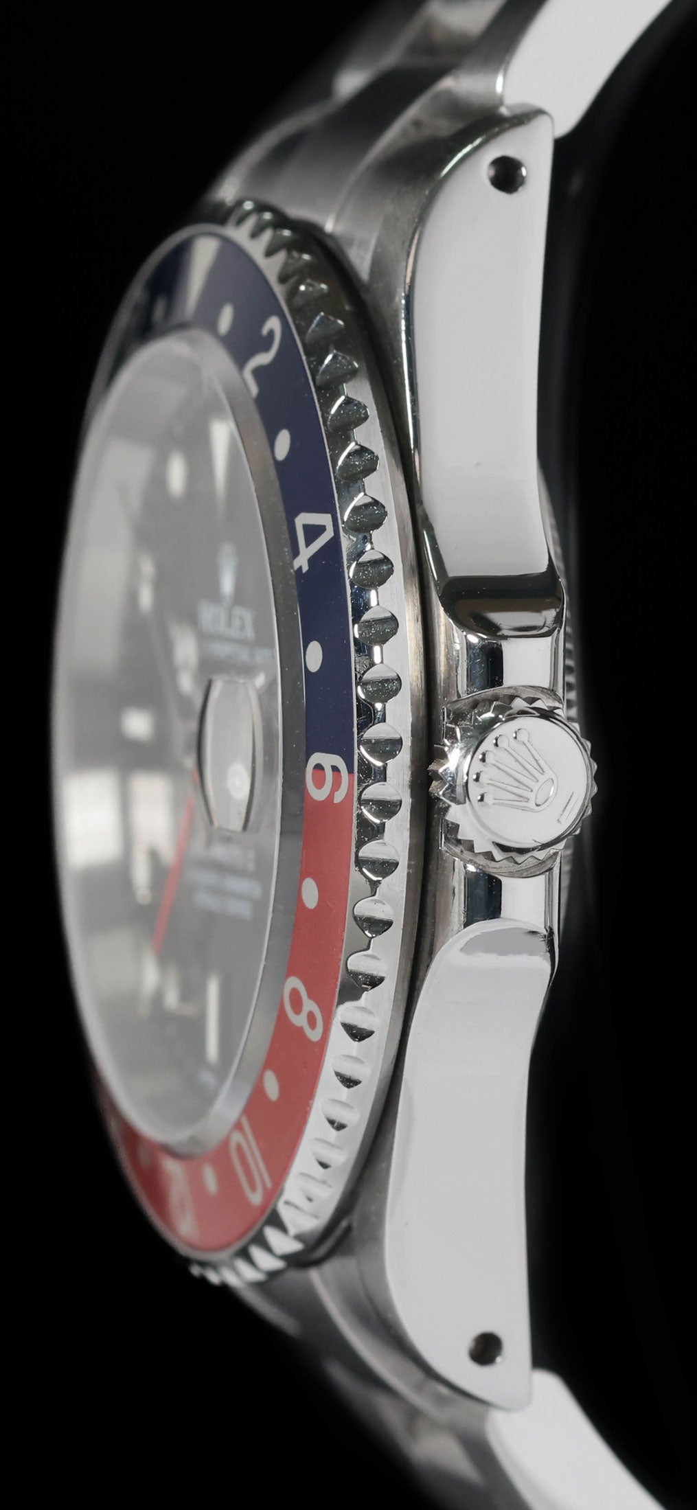 Pre-owned vintage Rolex GMT Master 'Pepsi' 16710 40mm 2000 | Crown Vintage Watches