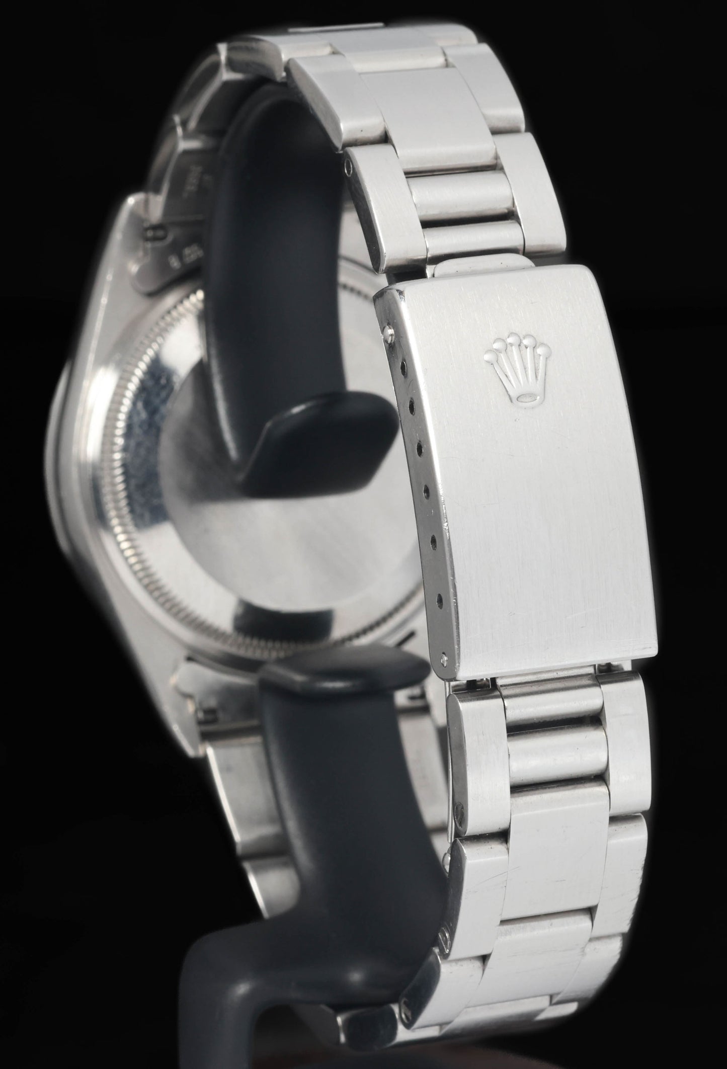 Preowned vintage Rolex Oyster Perpetual Date 15210 Blue Dial 34MM 1990s | Crown Vintage Watches