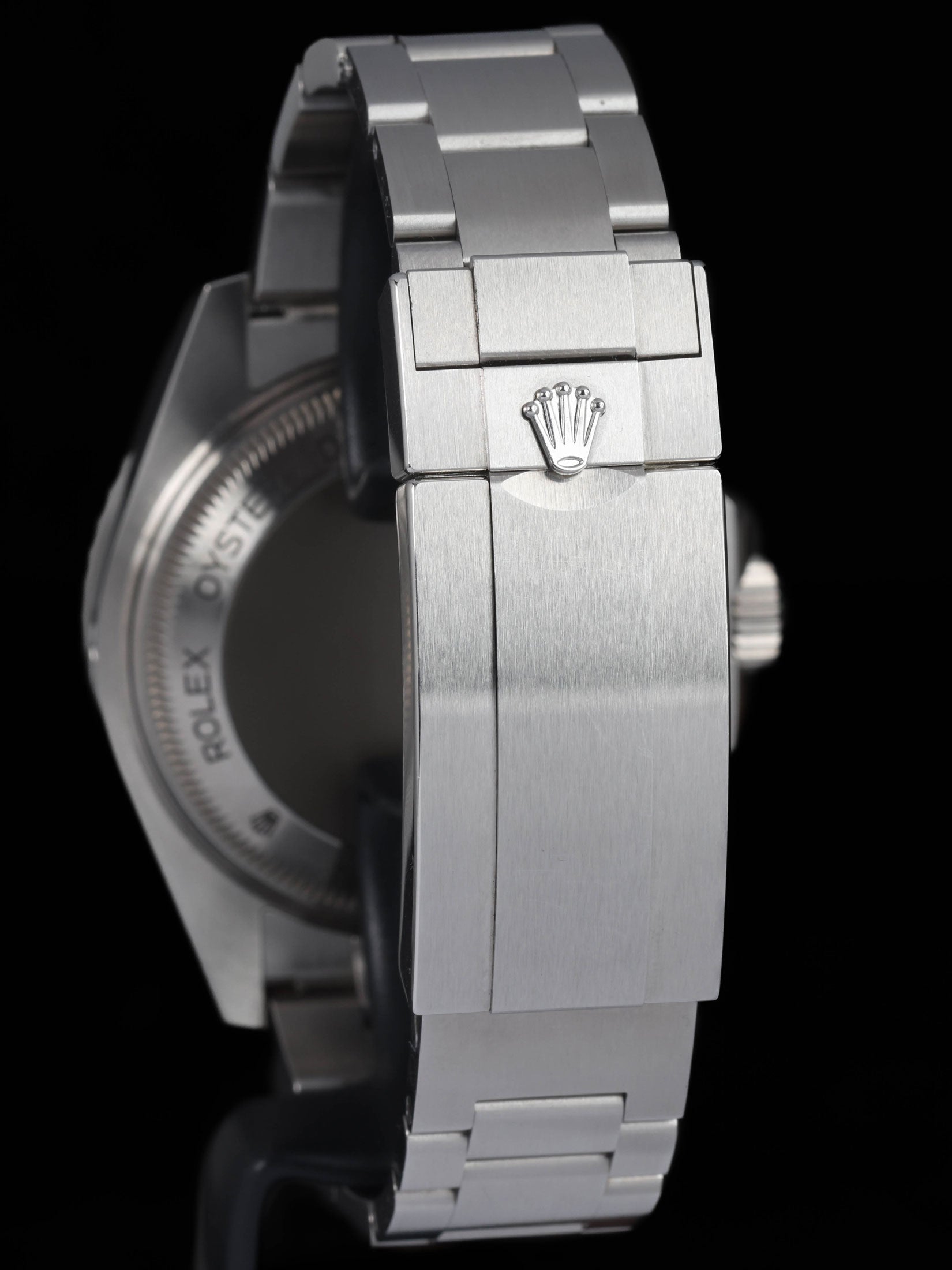 Pre-owned vintage Rolex Sea Dweller Deep Sea 126660 James Cameron 44mm 2019 Box and Papers | Crown Vintage Watches