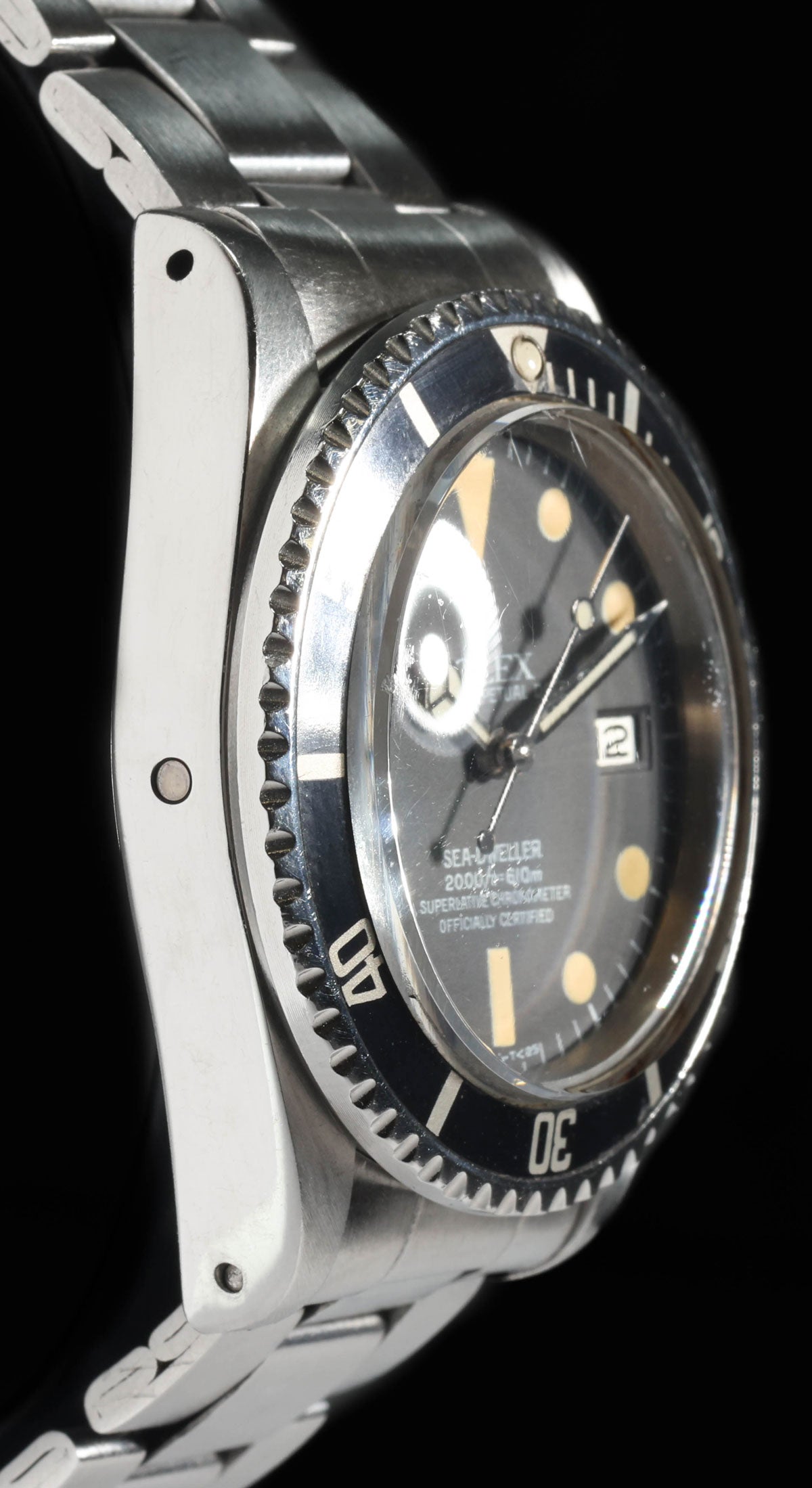 Pre-owned vintage Rolex Seadweller 1665 'Double Red' w/ Great White Service Dial |  Box & Papers  | Crown Vintage Watches