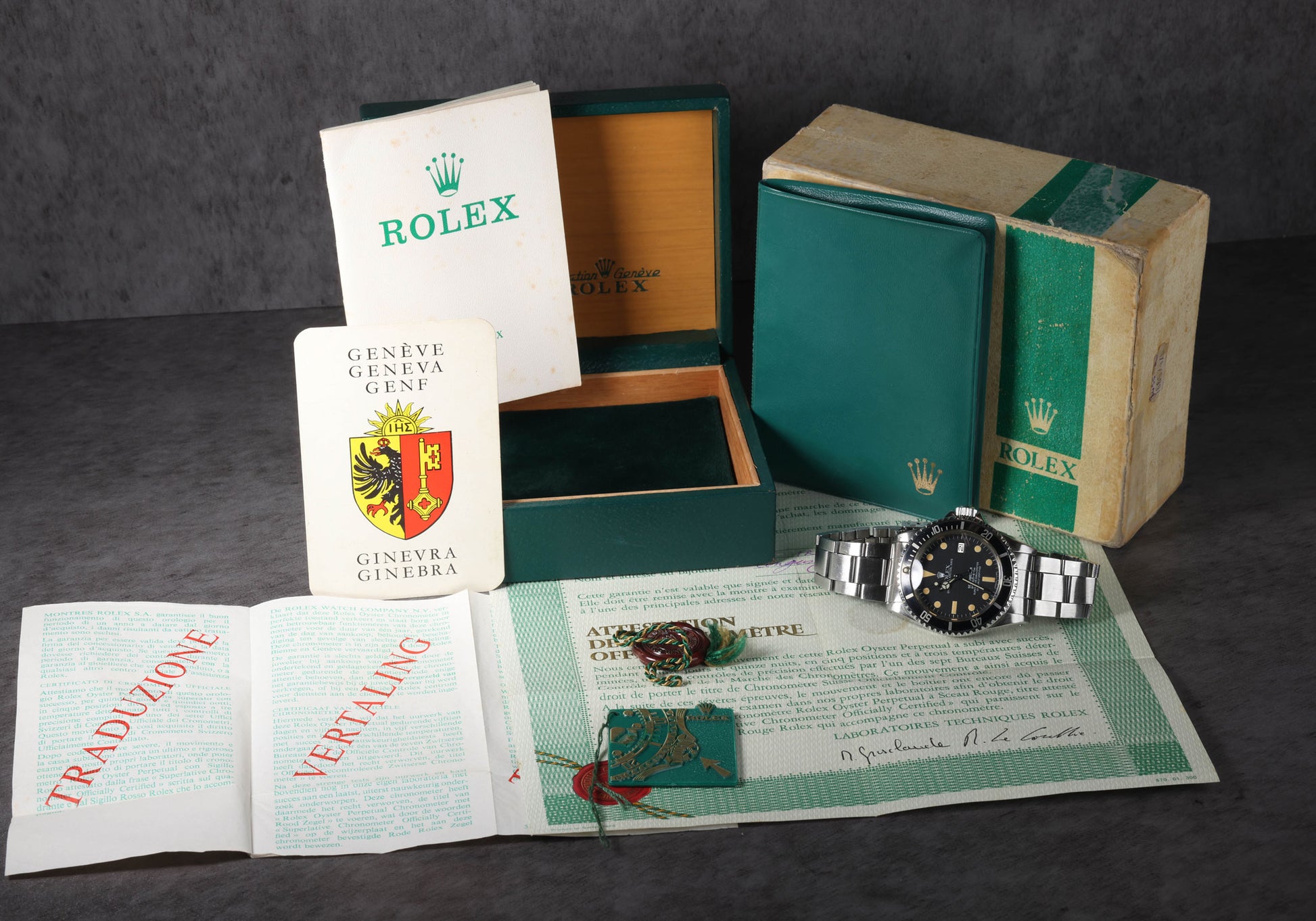 Pre-owned vintage Rolex Seadweller 1665 'Double Red' w/ Great White Service Dial |  Box & Papers  | Crown Vintage Watches