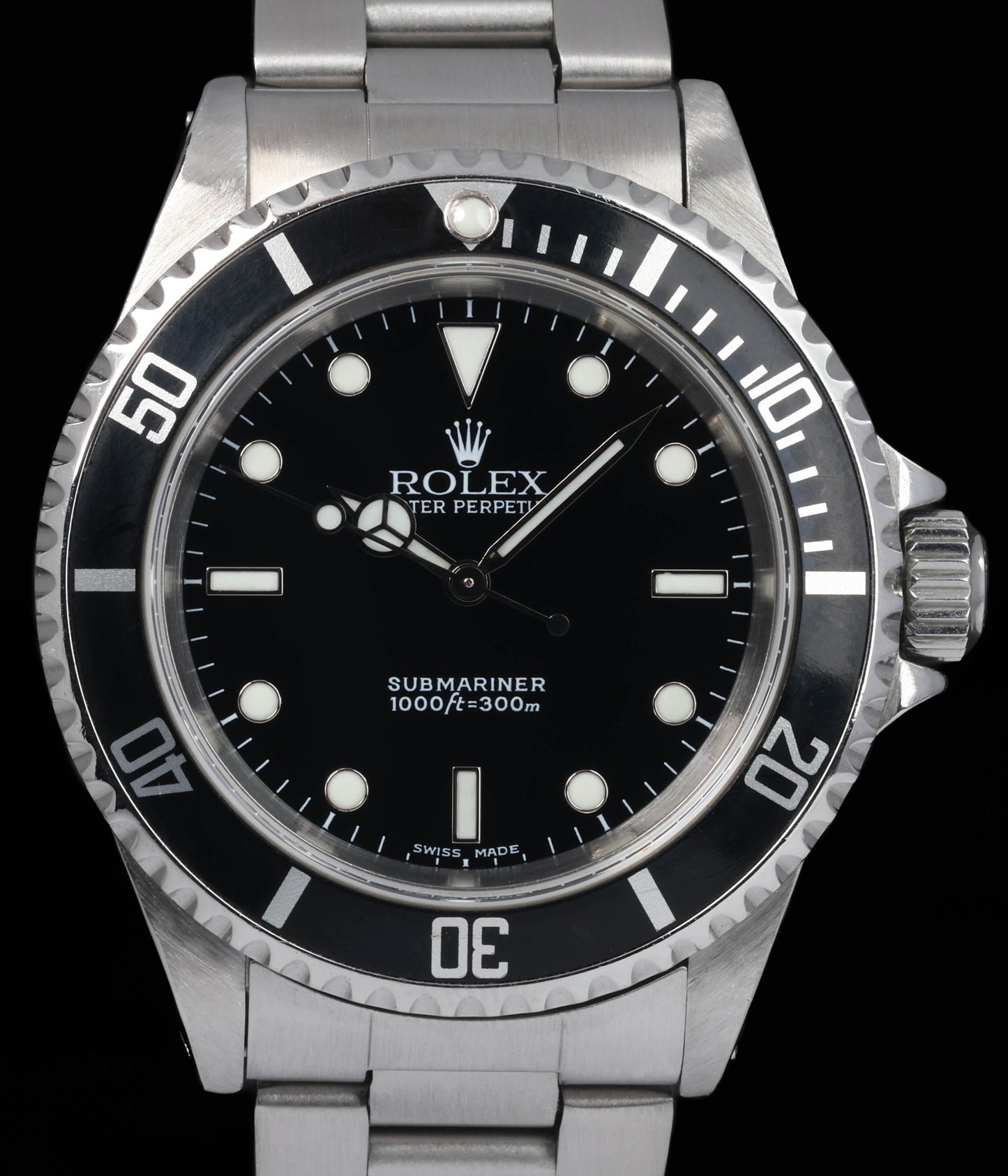 Pre-owned vintage Rolex Submariner 14060 40MM 1991 | Crown Vintage Watches