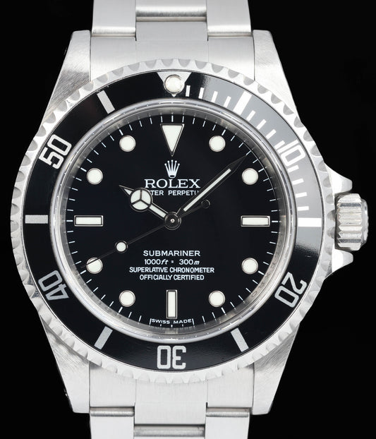Preowned vintage Rolex Submariner 14060M 40MM 2007 | Crown Vintage Watches