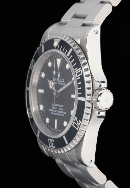 Preowned vintage Rolex Submariner 14060M 40MM 2009 | Box & Papers | Crown Vintage Watches