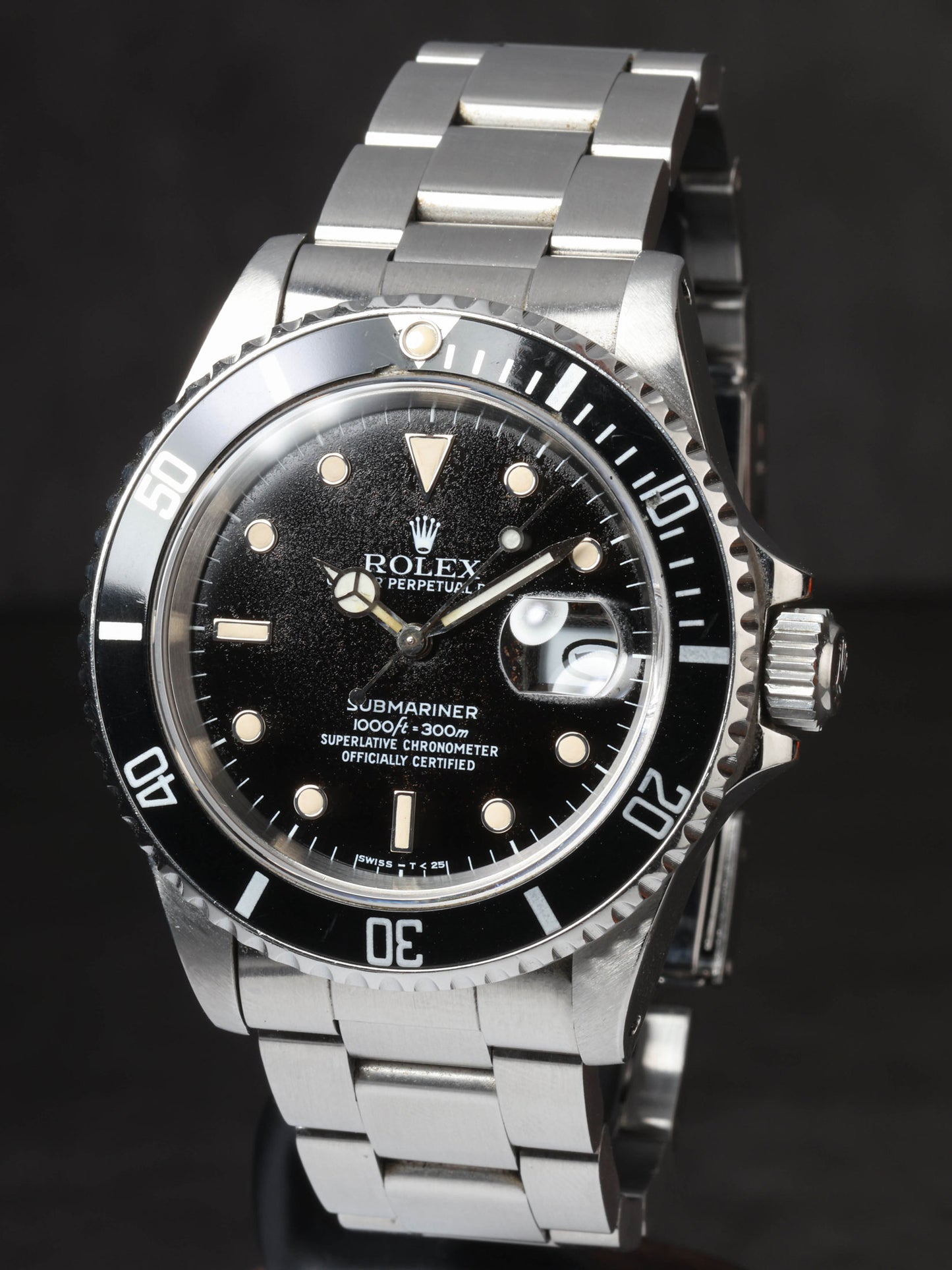 Pre-owned vintage Rolex Submariner 16610 40MM 1989 | Crown Vintage Watches