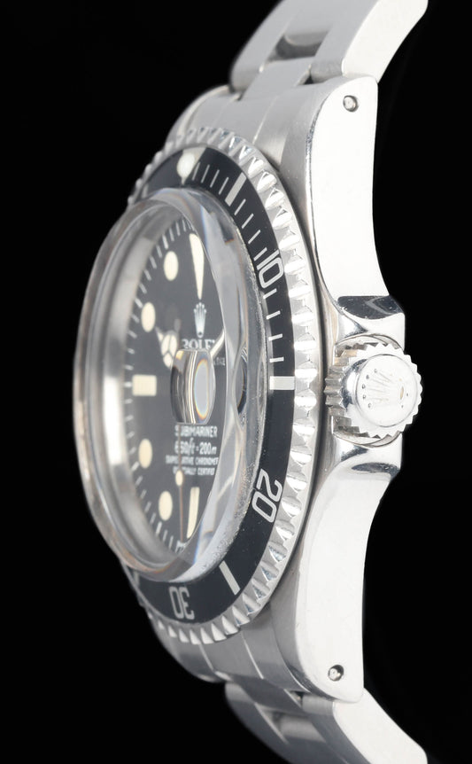 Preowned vintage Rolex Submariner Date 1680 40MM 1974 Box & Papers | Crown Vintage Watches
