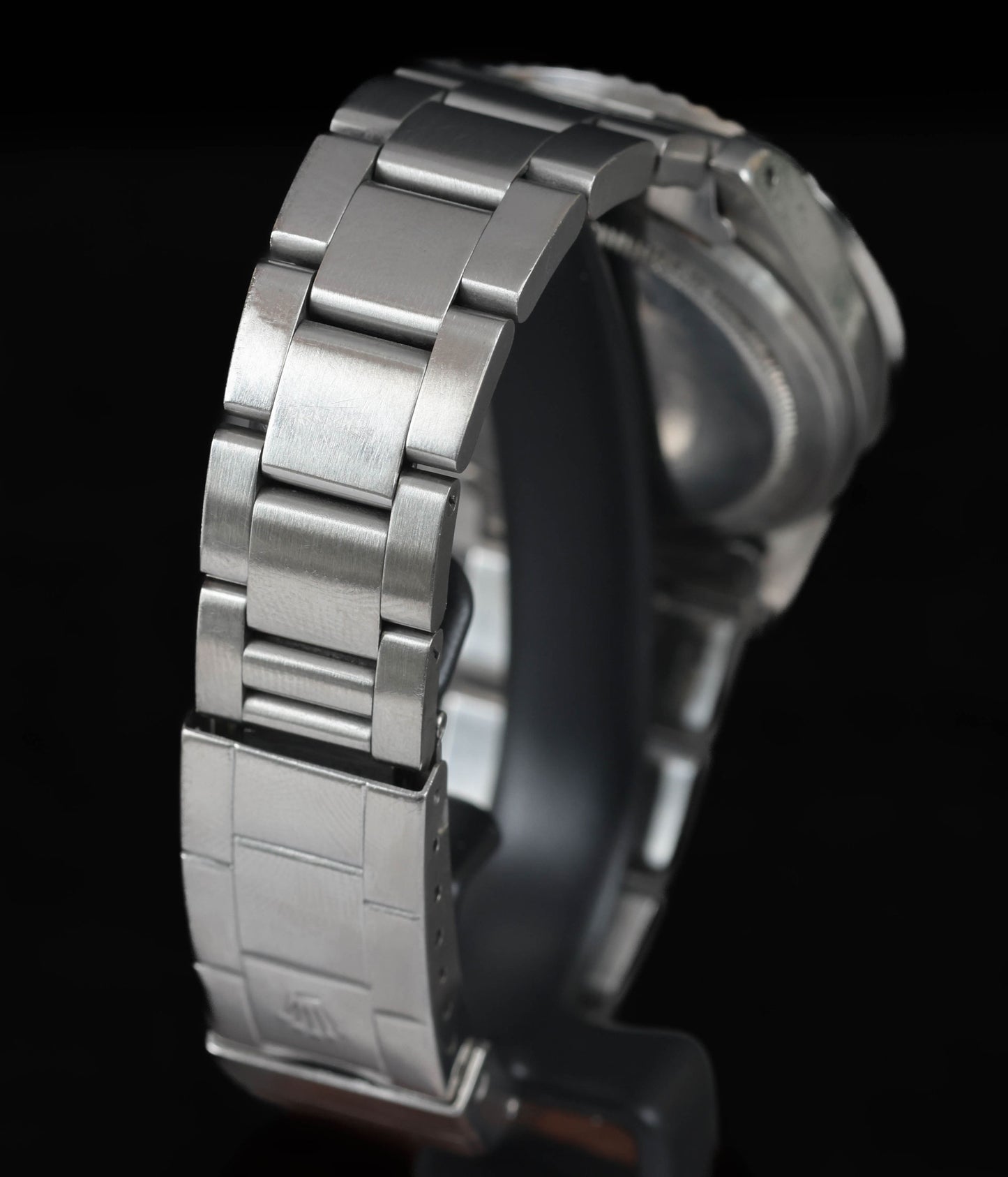 Pre-owned vintage Rolex Submariner Date 1680 40MM 1978 | Crown Vintage Watches