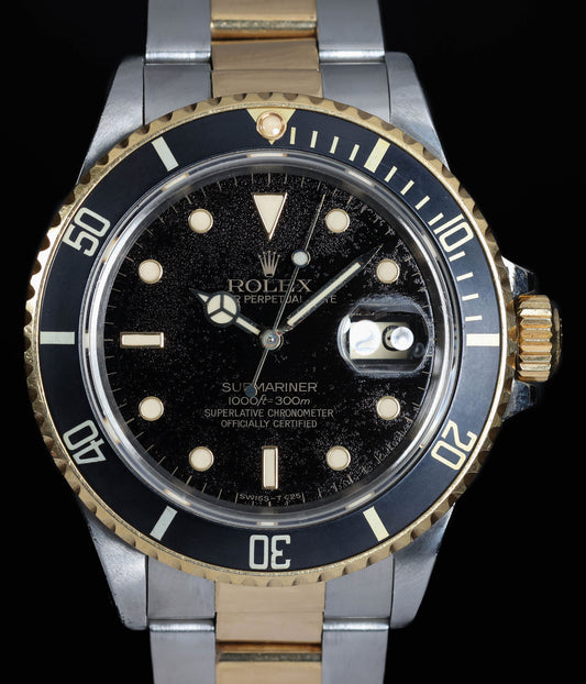 Pre-owned vintage Rolex Submariner Two-Tone Tropical Stardust 16803 40mm 1988 | Crown Vintage Watches