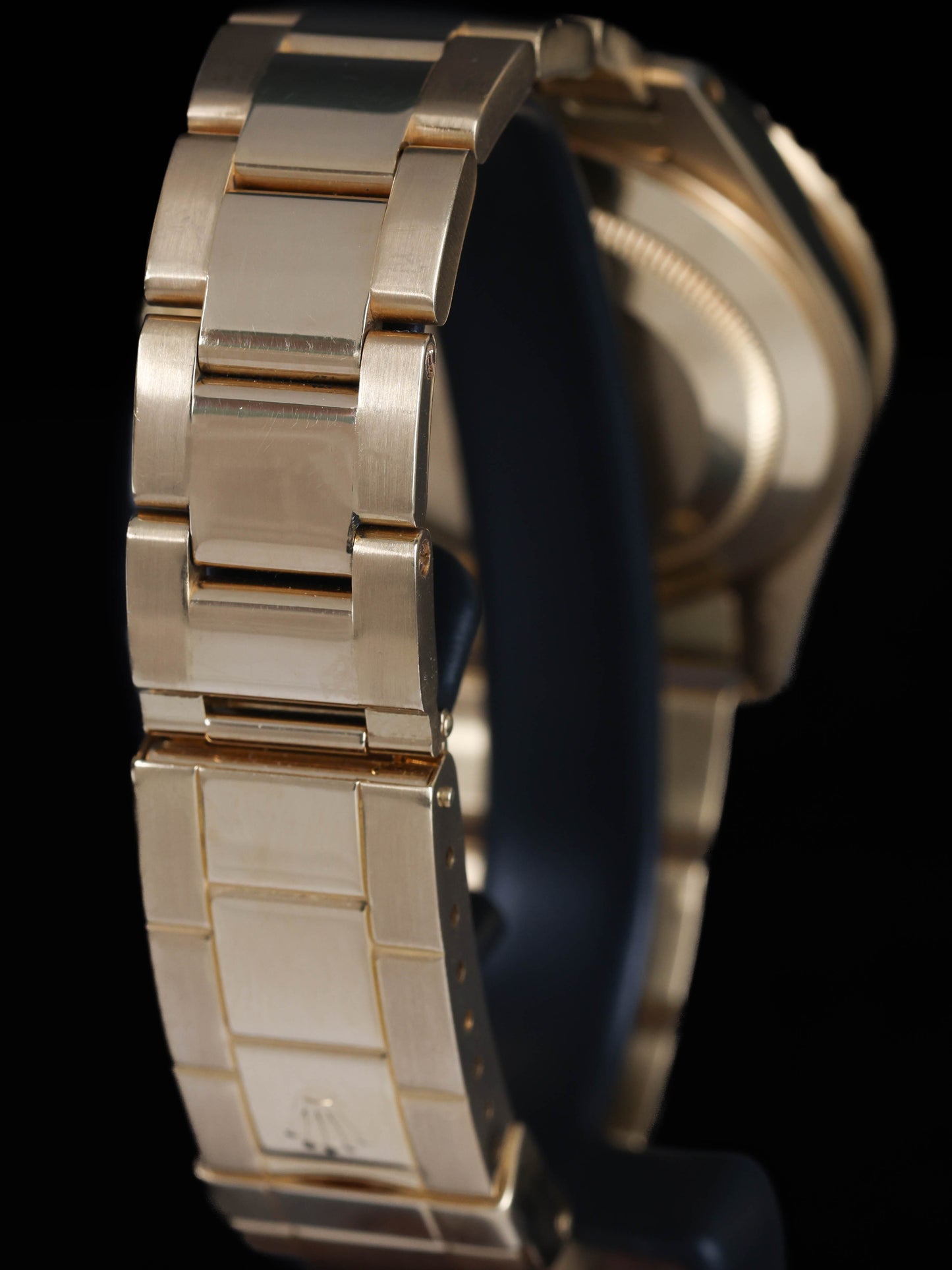 Rolex Submariner 16618LB 40mm Circa 2000 | Crown Vintage Watches
