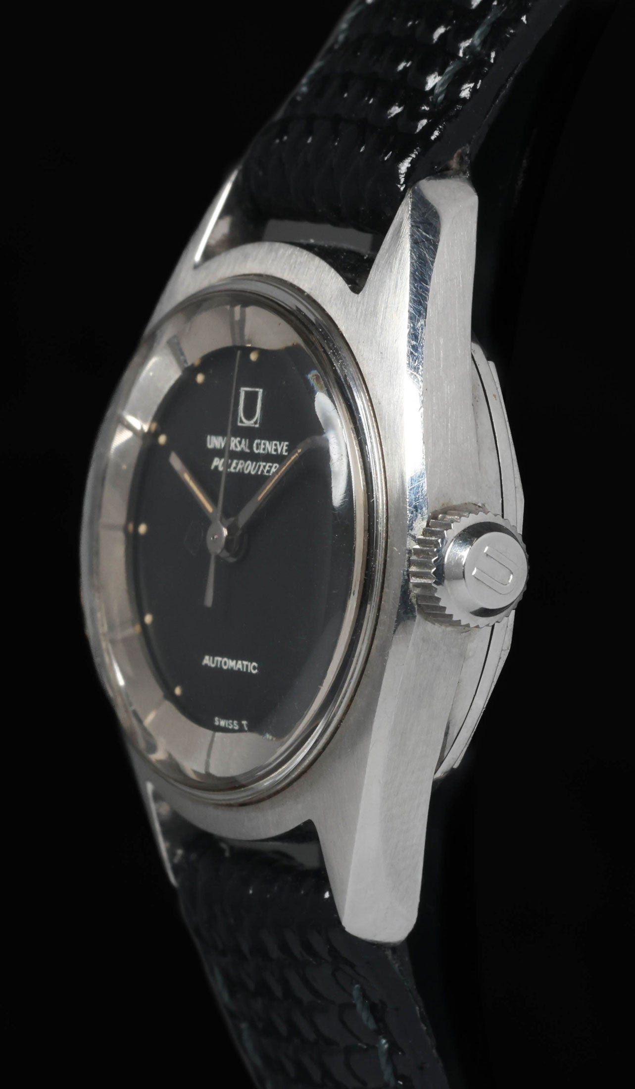 Pre-owned vintage Universal Geneve Polerouter 825603/05 26MM 1960s | Crown Vintage Watches