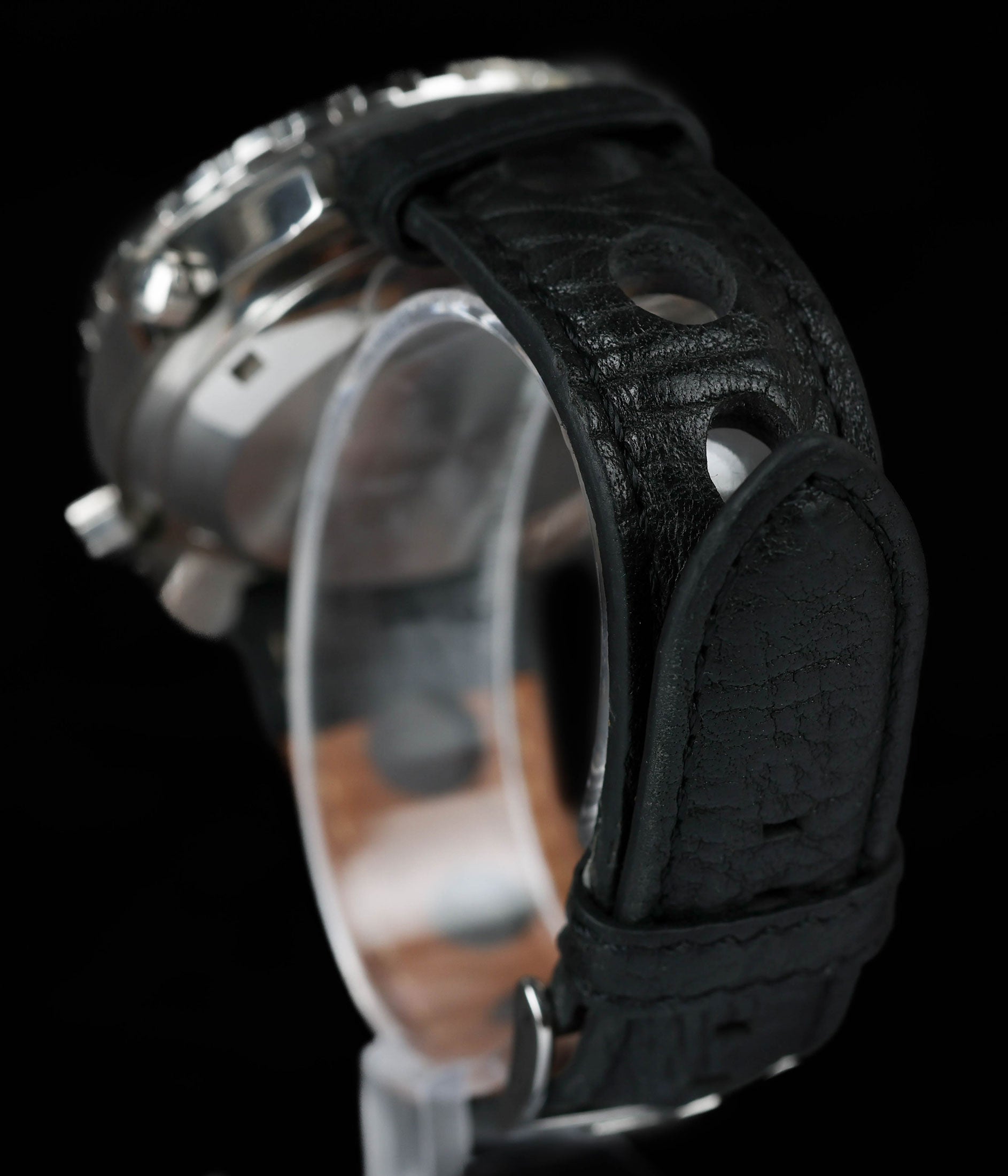 Buy Heuer Autavia Viceroy 40MM 11630 Circa 1970s | Crown Vintage Watches
