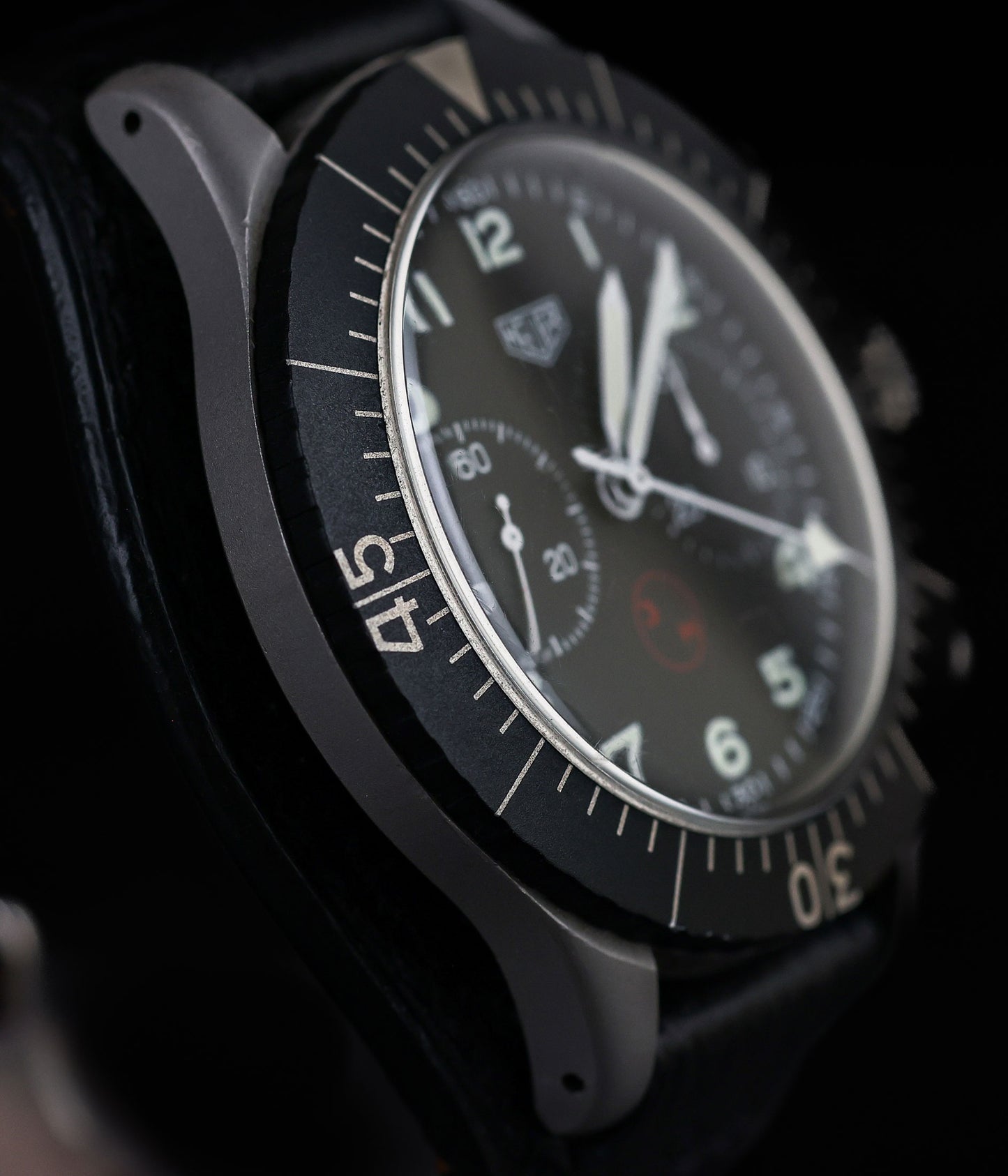 Vintage Heuer Bundeswehr 3H Dial 43MM 1550SG 1970s | Crown Vintage Watches