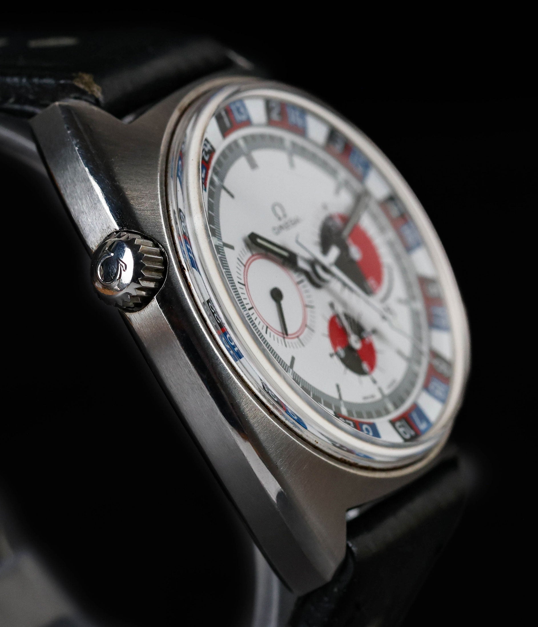 Vintage Omega Seamaster Soccer Timer 42MM Roulette Wheel Dial 145.019 1969 | Crown Vintage Watches