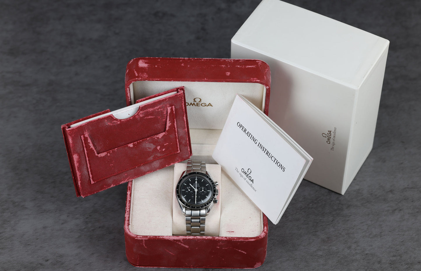 Vintage Omega Speedmaster 42MM 3572.50 1990s | Crown Vintage Watches