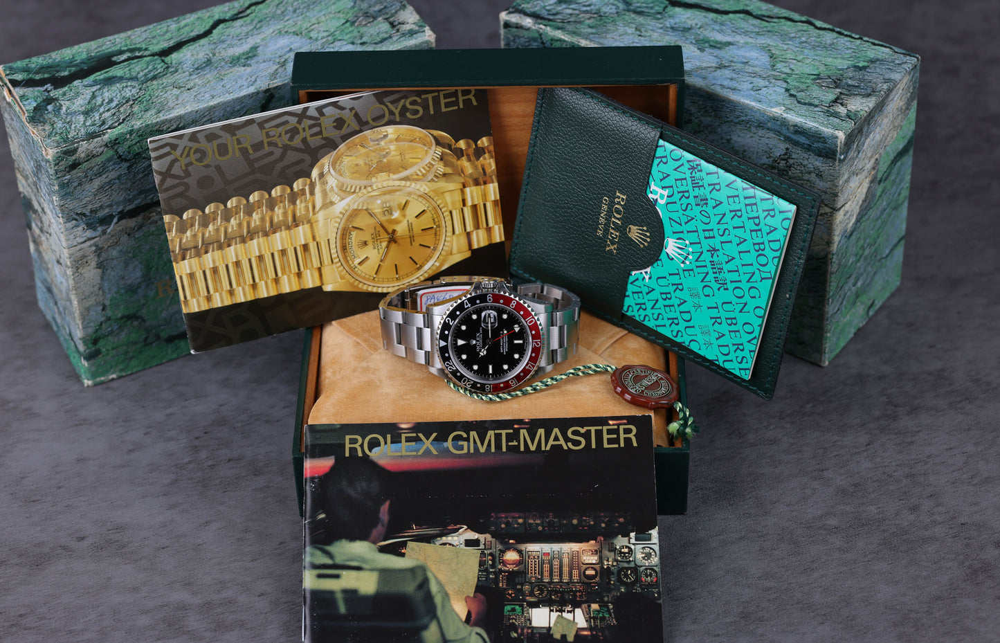 Rolex GMT Master II Coke 40MM 16710 1993