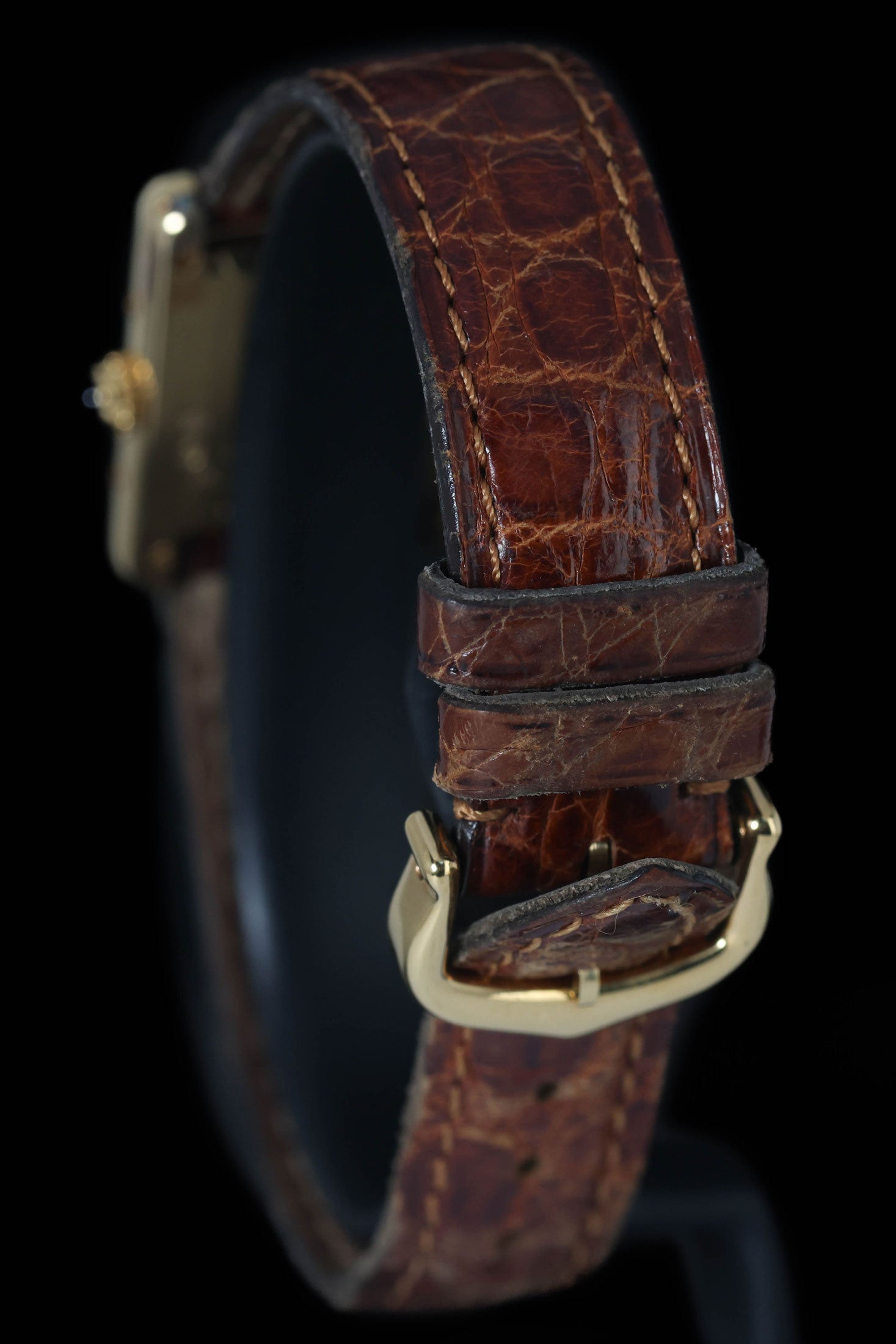 Pre-owned vintage Cartier Tank Vermeil Ref 1613 | 1997 w/ Papers | Crown Vintage Watches