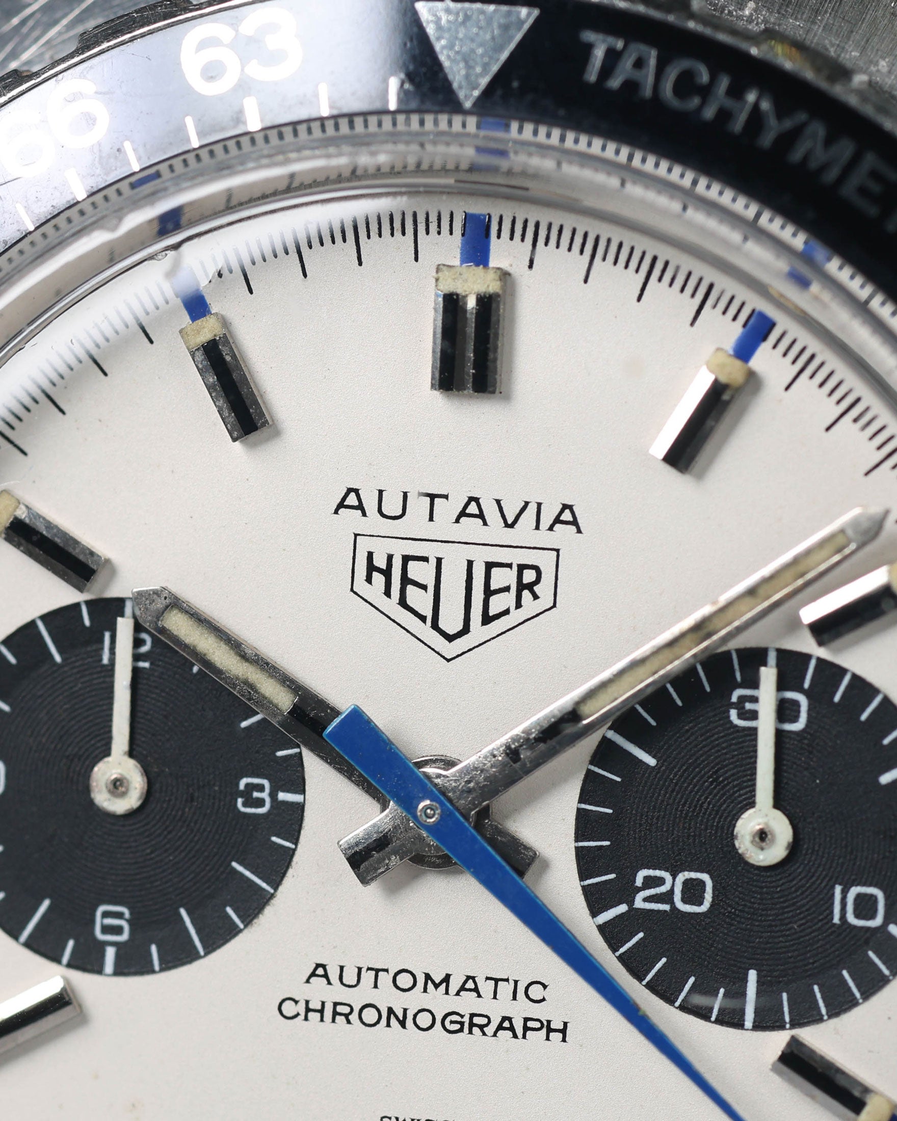 Pre-owned vintage Heuer Autavia 1163V Siffert 42M Circa 1970 | Crown Vintage Watches