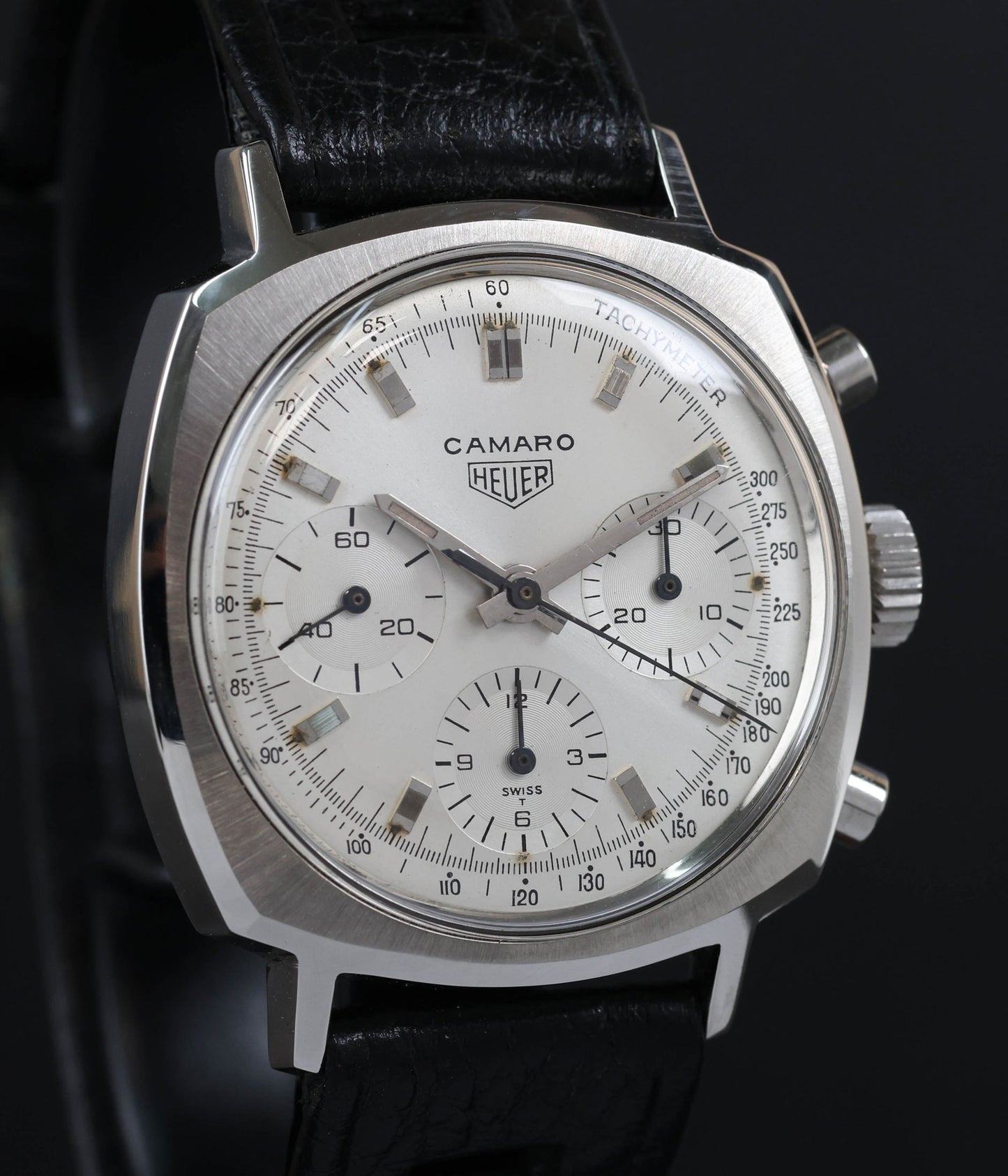 Pre-owned vintage Heuer Camaro 7220 T 'First execution' 37mm 1968 | Crown Vintage Watches